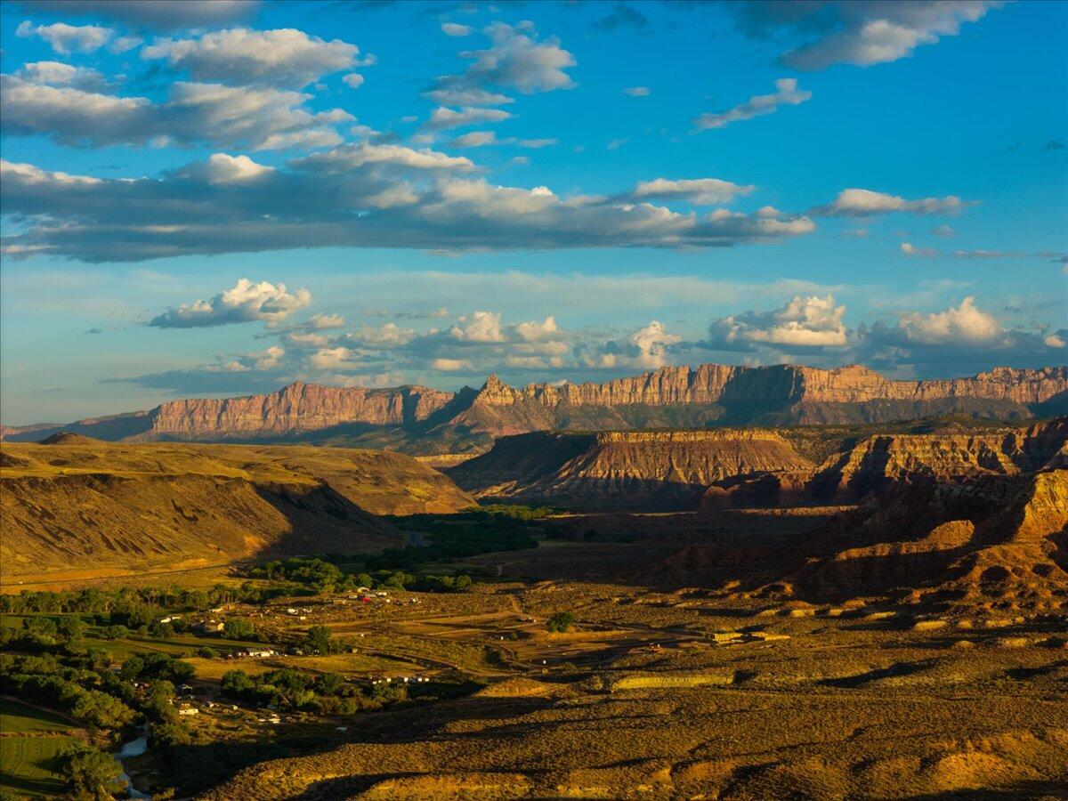 VIRGIN TOWNSITE - Land