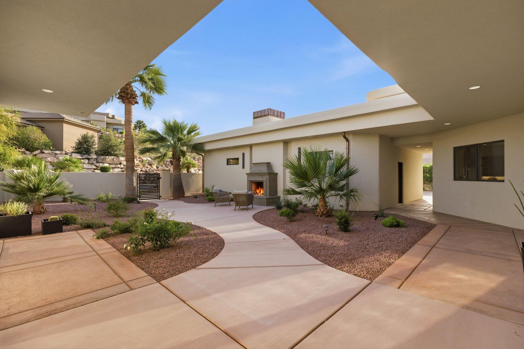 STONE CLIFF - Residential