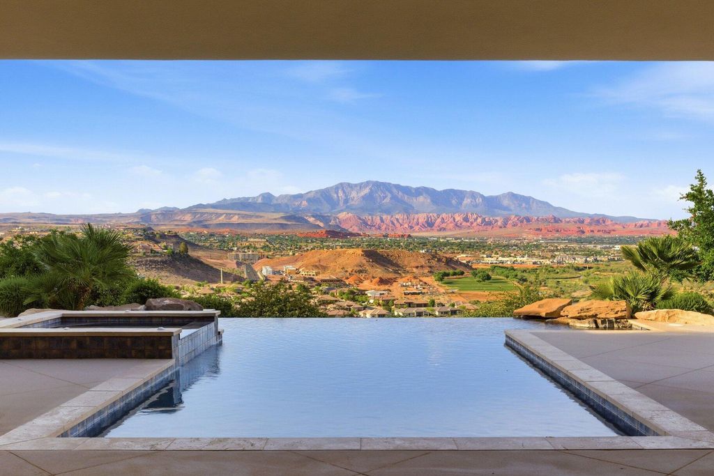 Photo of 2031 E Cliff Point DR, Saint George, UT 84790 (MLS # 26-271653)