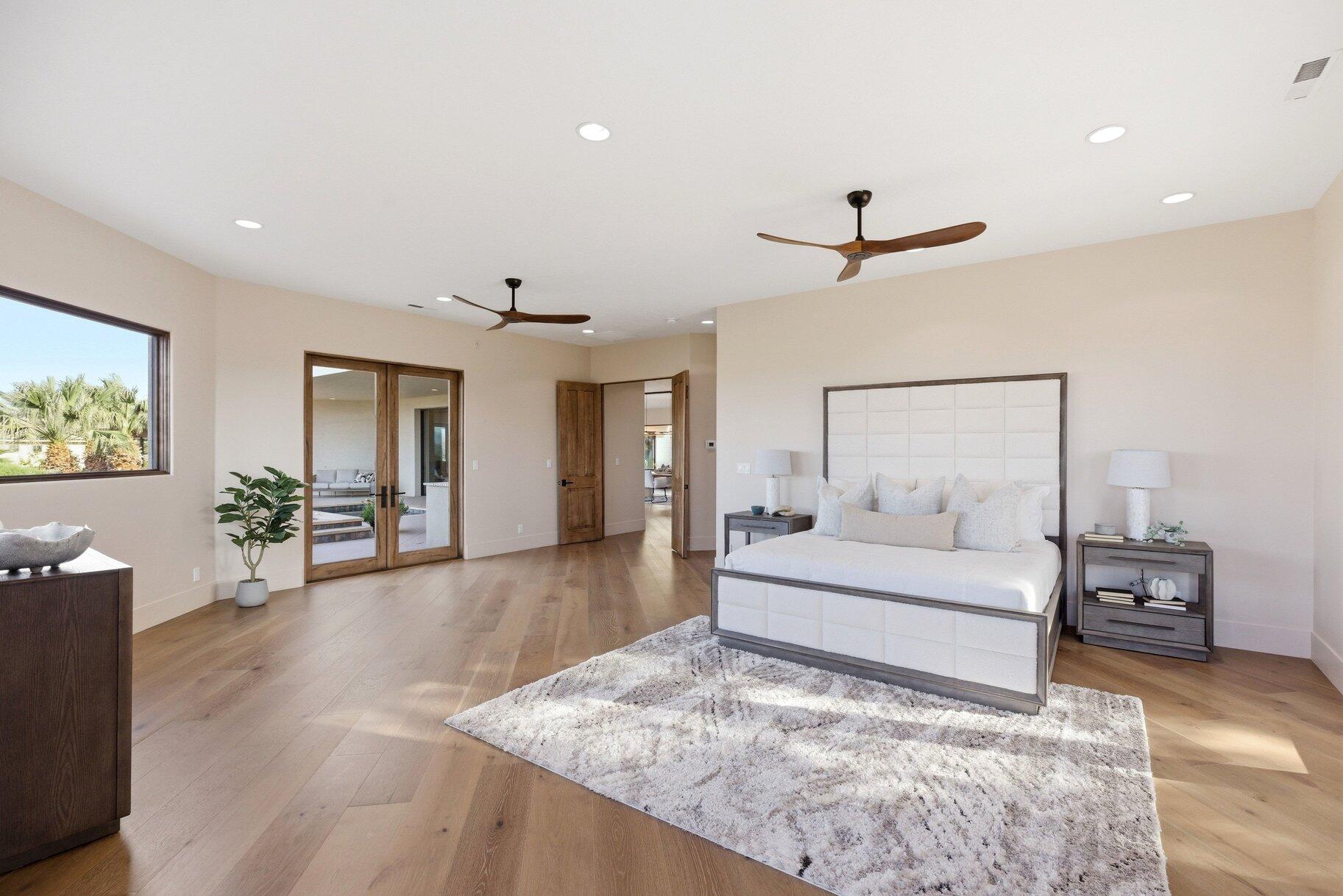 STONE CLIFF - Residential