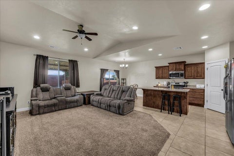 Tiny photo for 3427 W 90 N, Hurricane, UT 84737 (MLS # 26-276868)