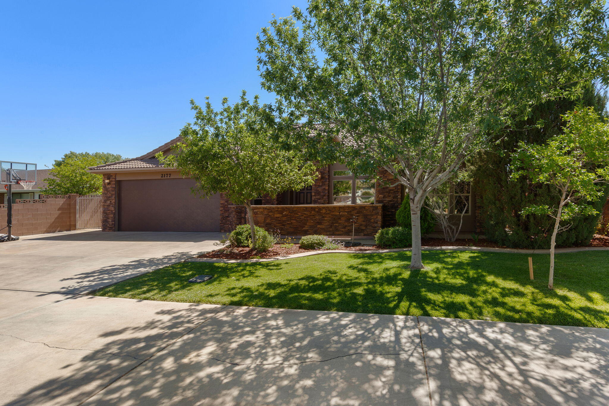 BLOOMINGTON HILLS - Residential