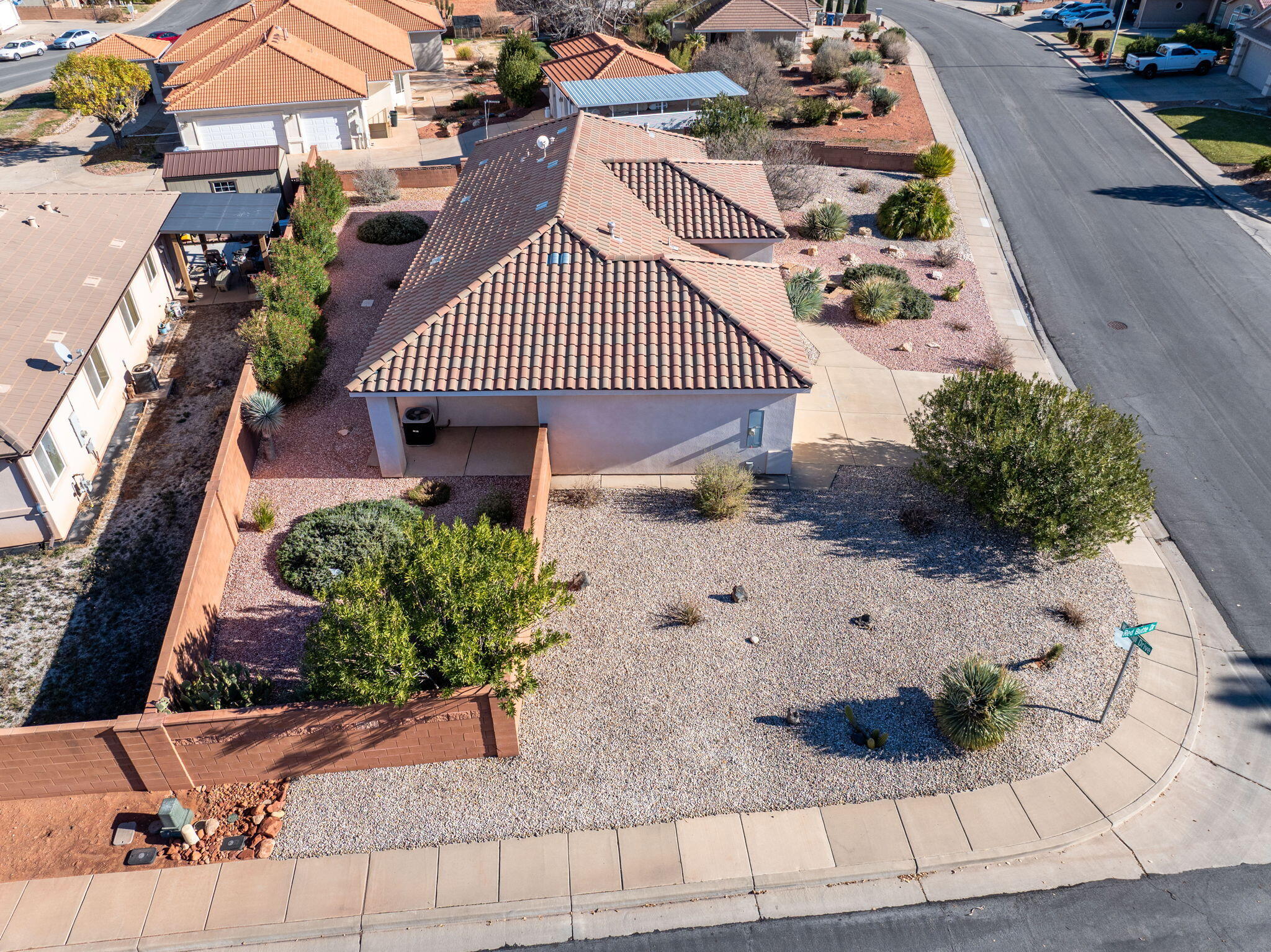 OCKEY HOLLOW - Residential