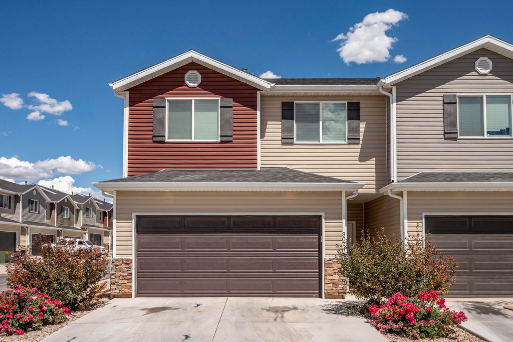 Photo of 3074 N 175 East ST, Cedar City, UT 84721 (MLS # 26-273709)