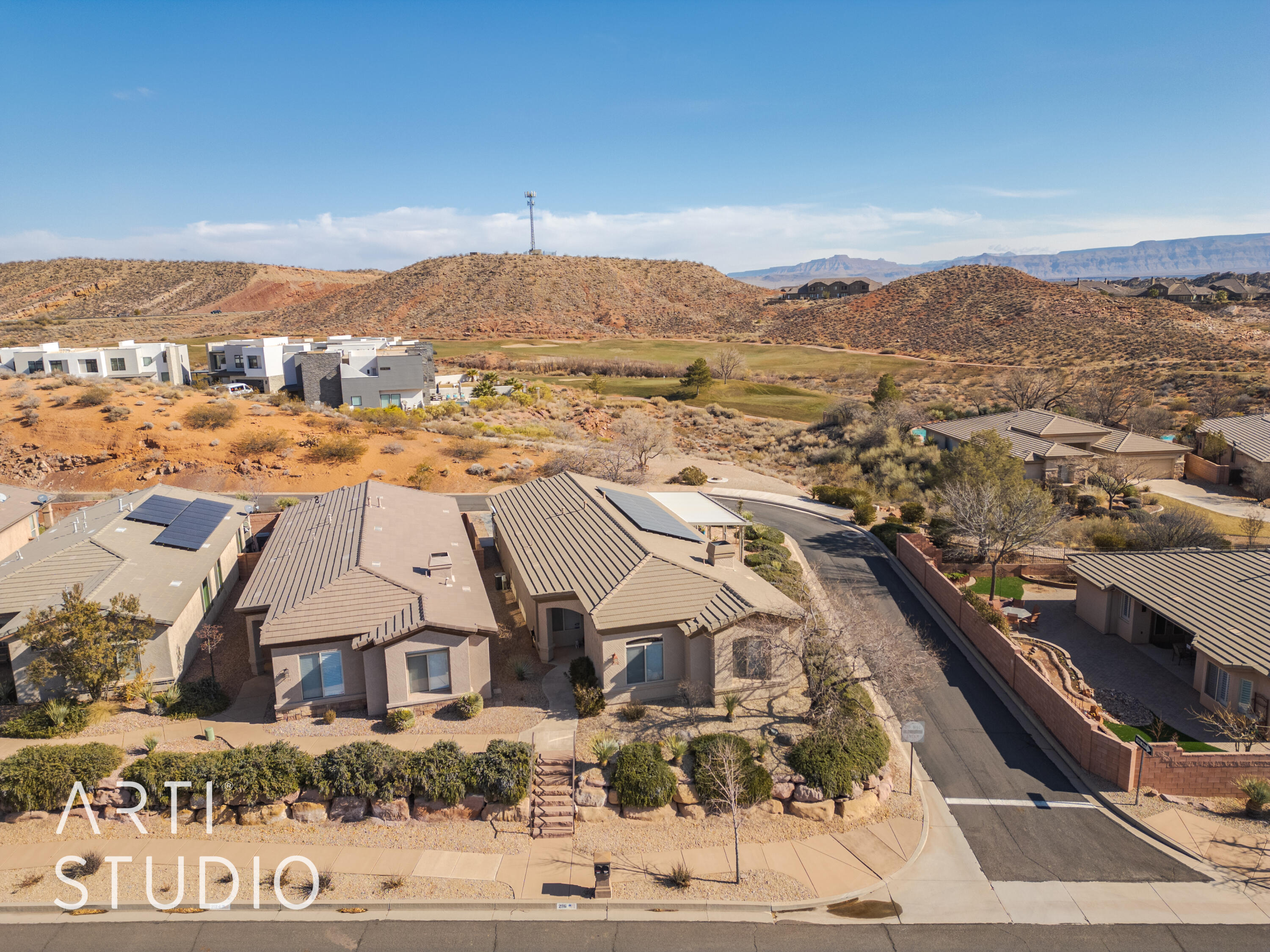 CORAL CANYON - Residential