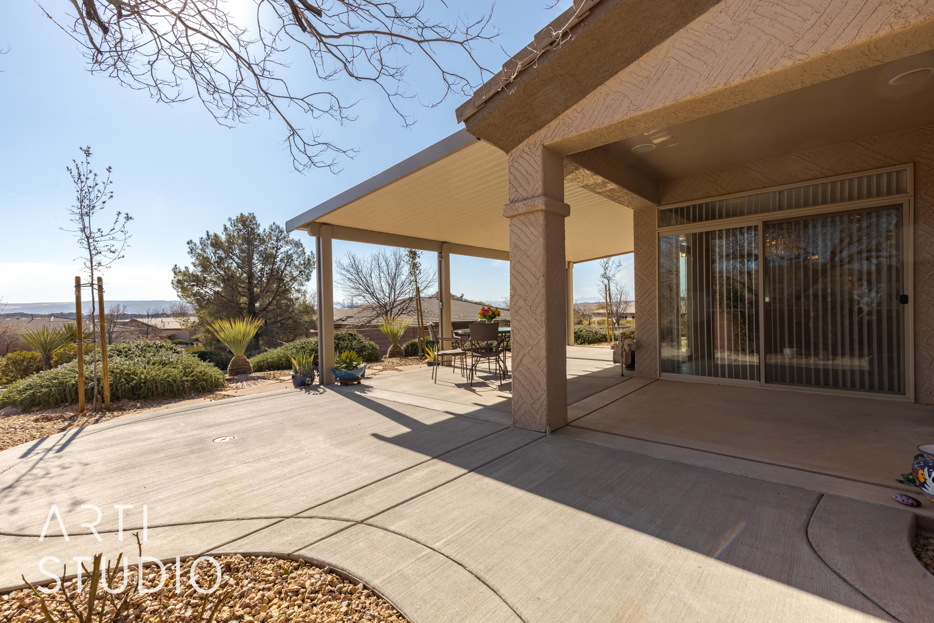 CORAL CANYON - Residential