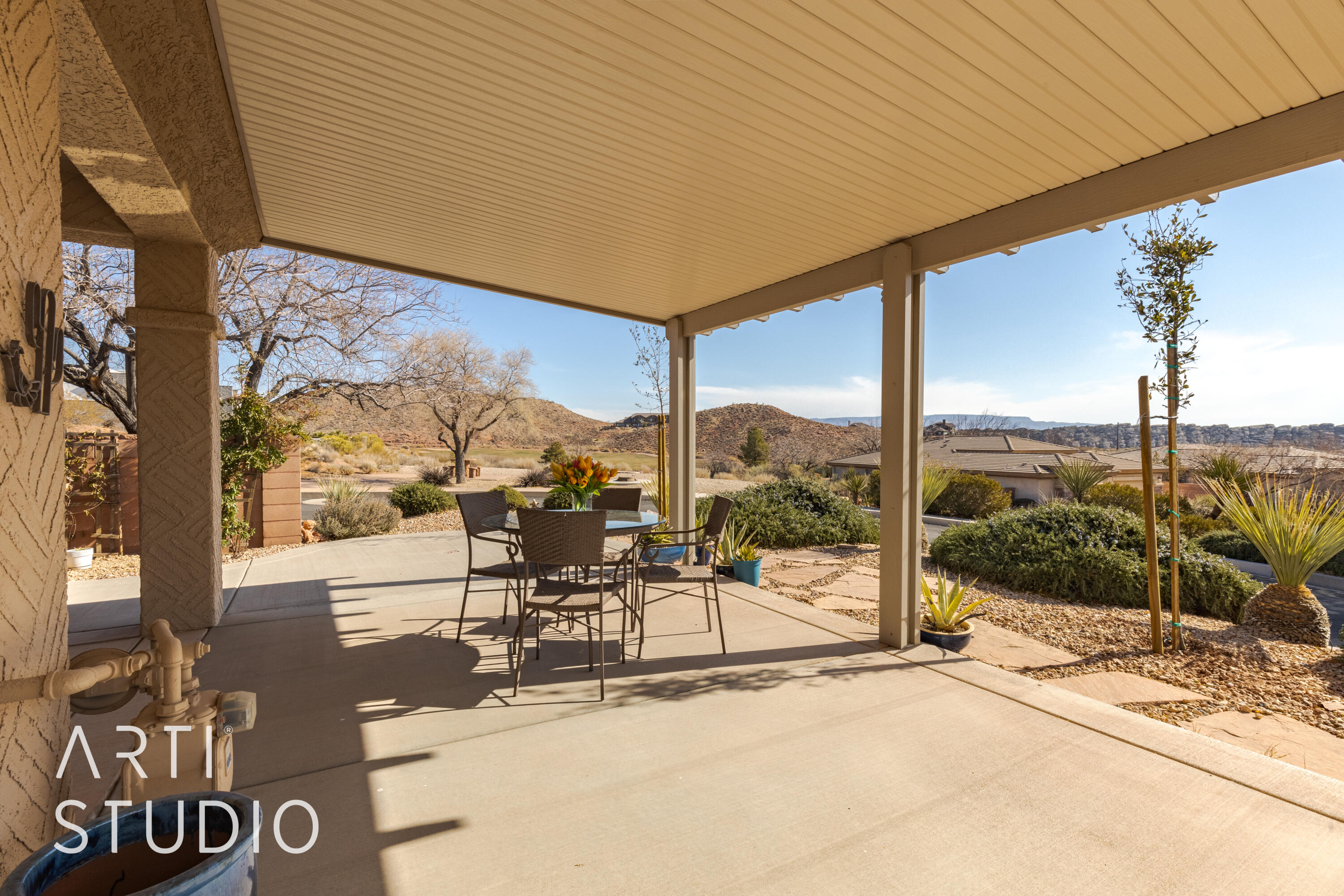 CORAL CANYON - Residential