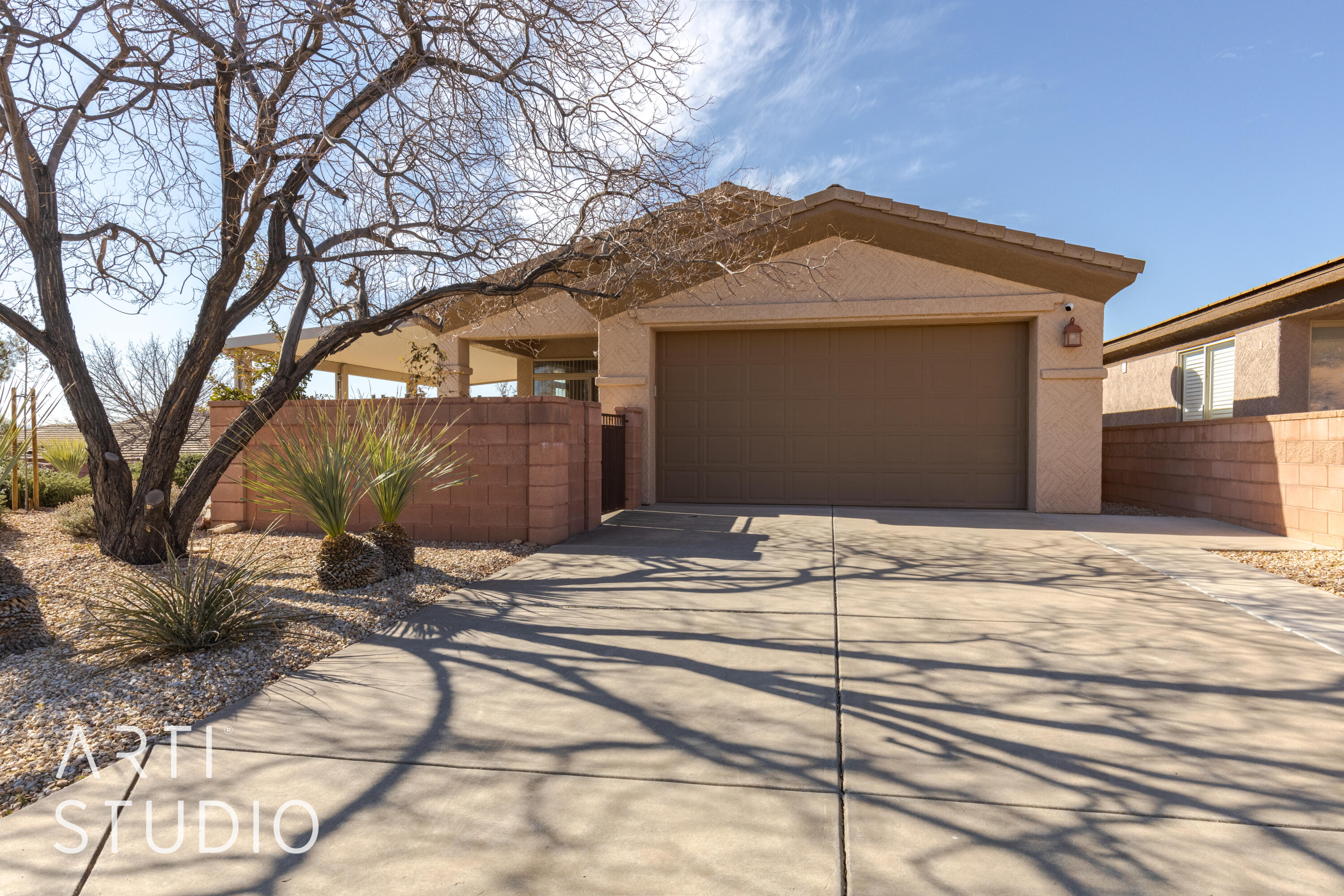 CORAL CANYON - Residential