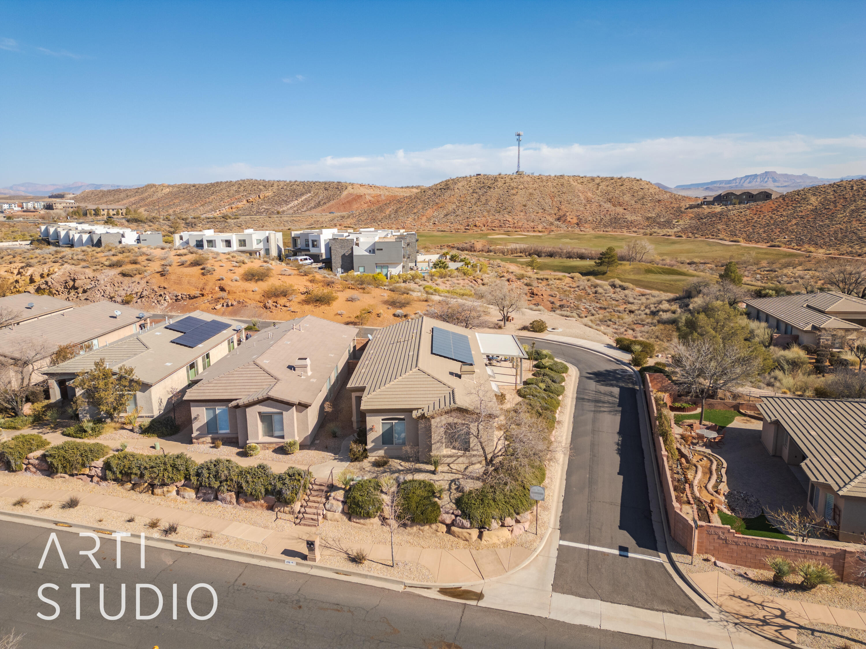 CORAL CANYON - Residential