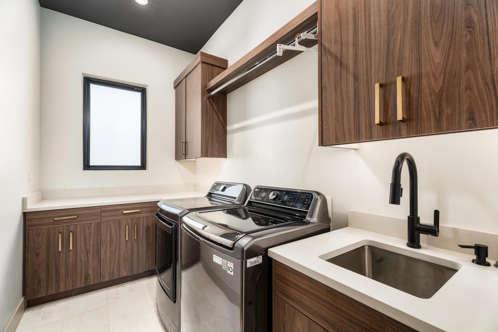 SILVER VALLEY EST - Residential