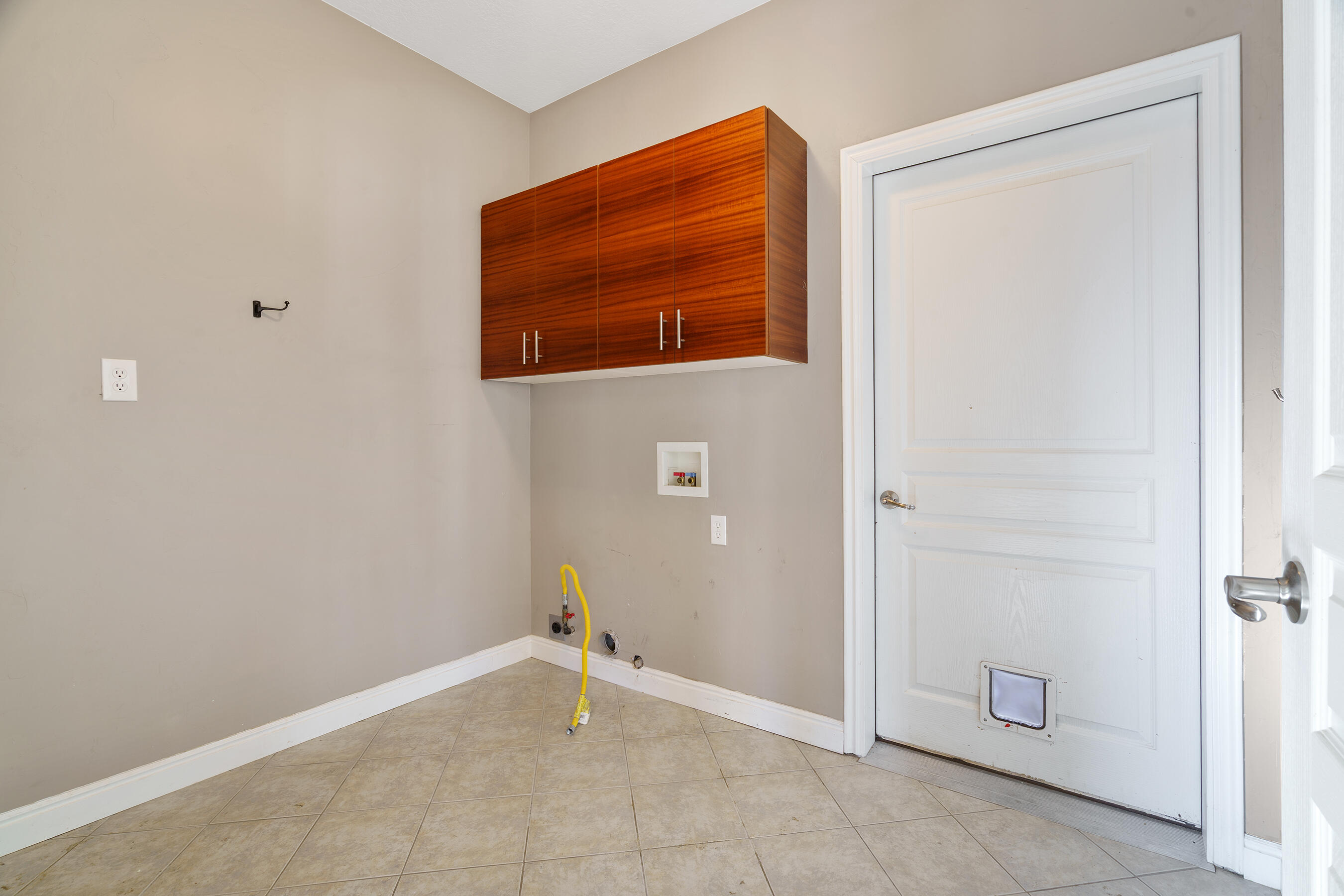 CANYON RIDGE - Residential