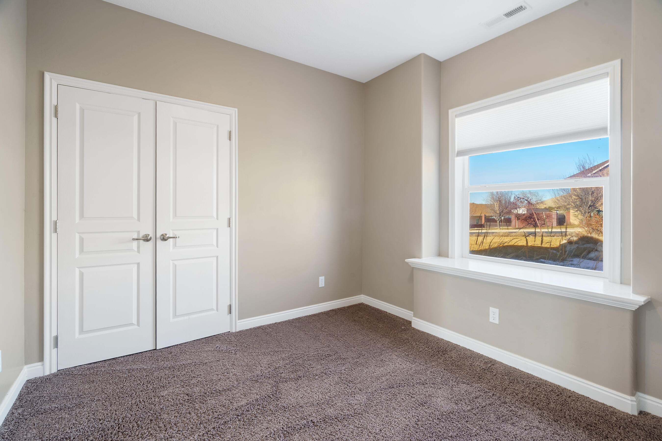 CANYON RIDGE - Residential