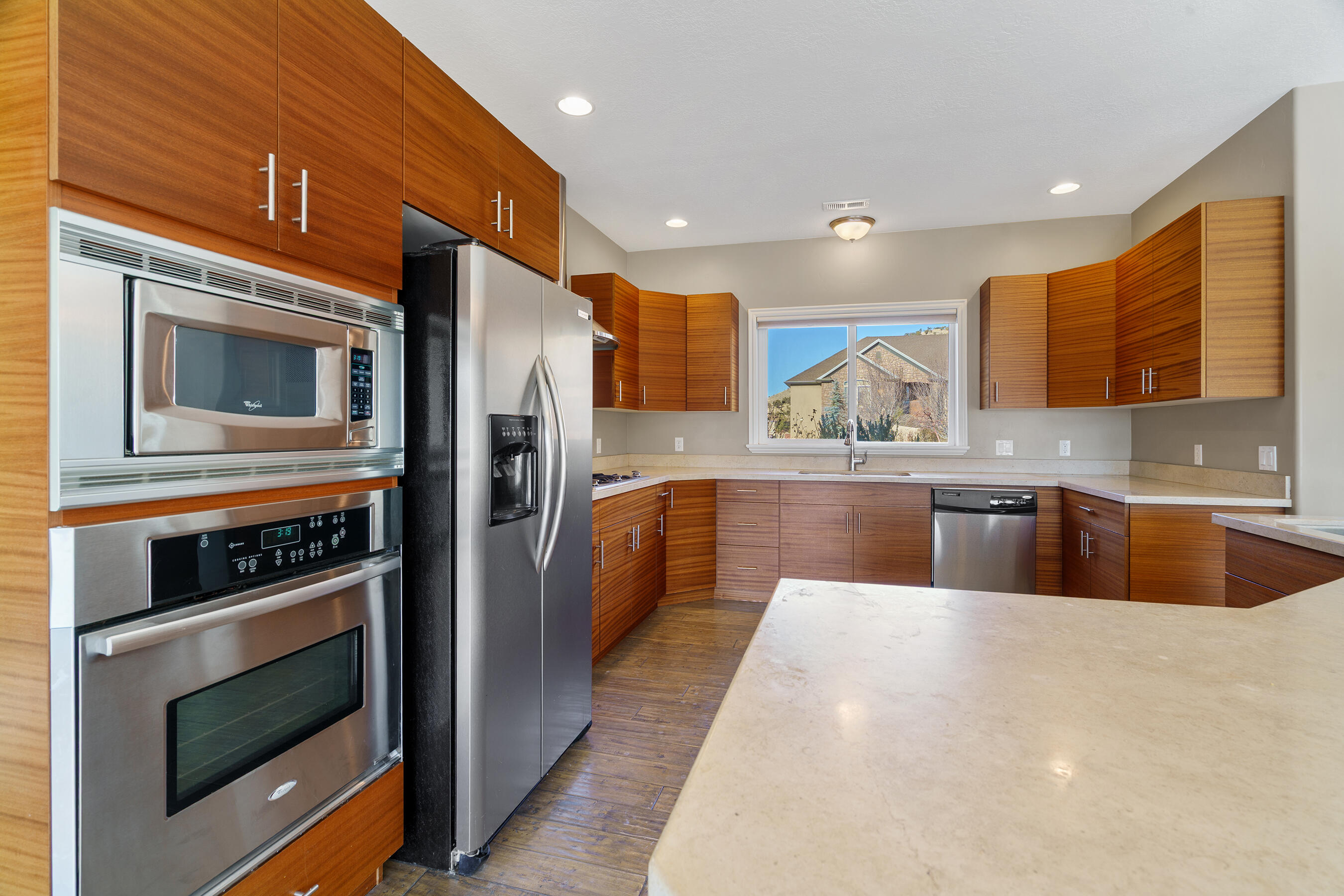 CANYON RIDGE - Residential