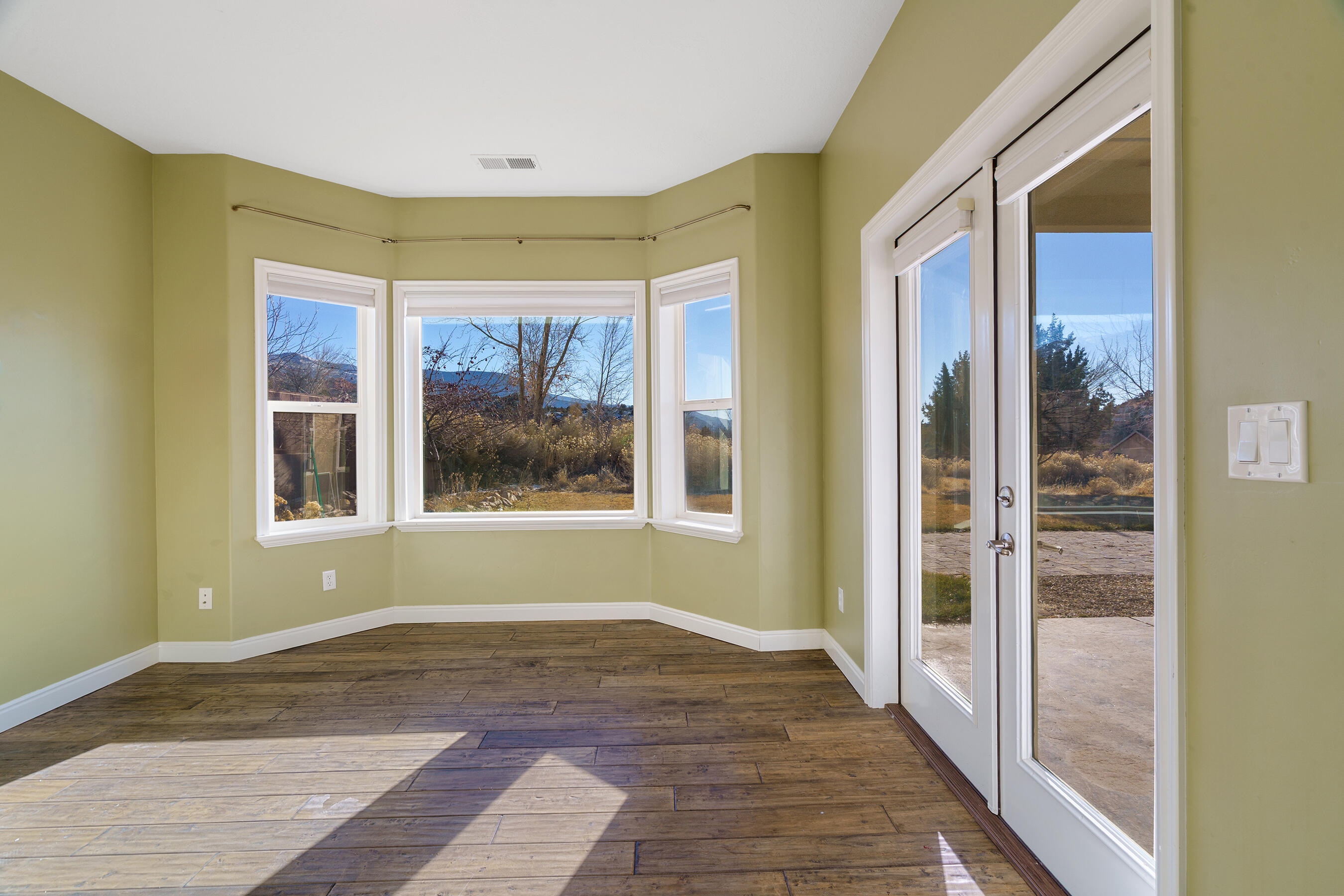 CANYON RIDGE - Residential