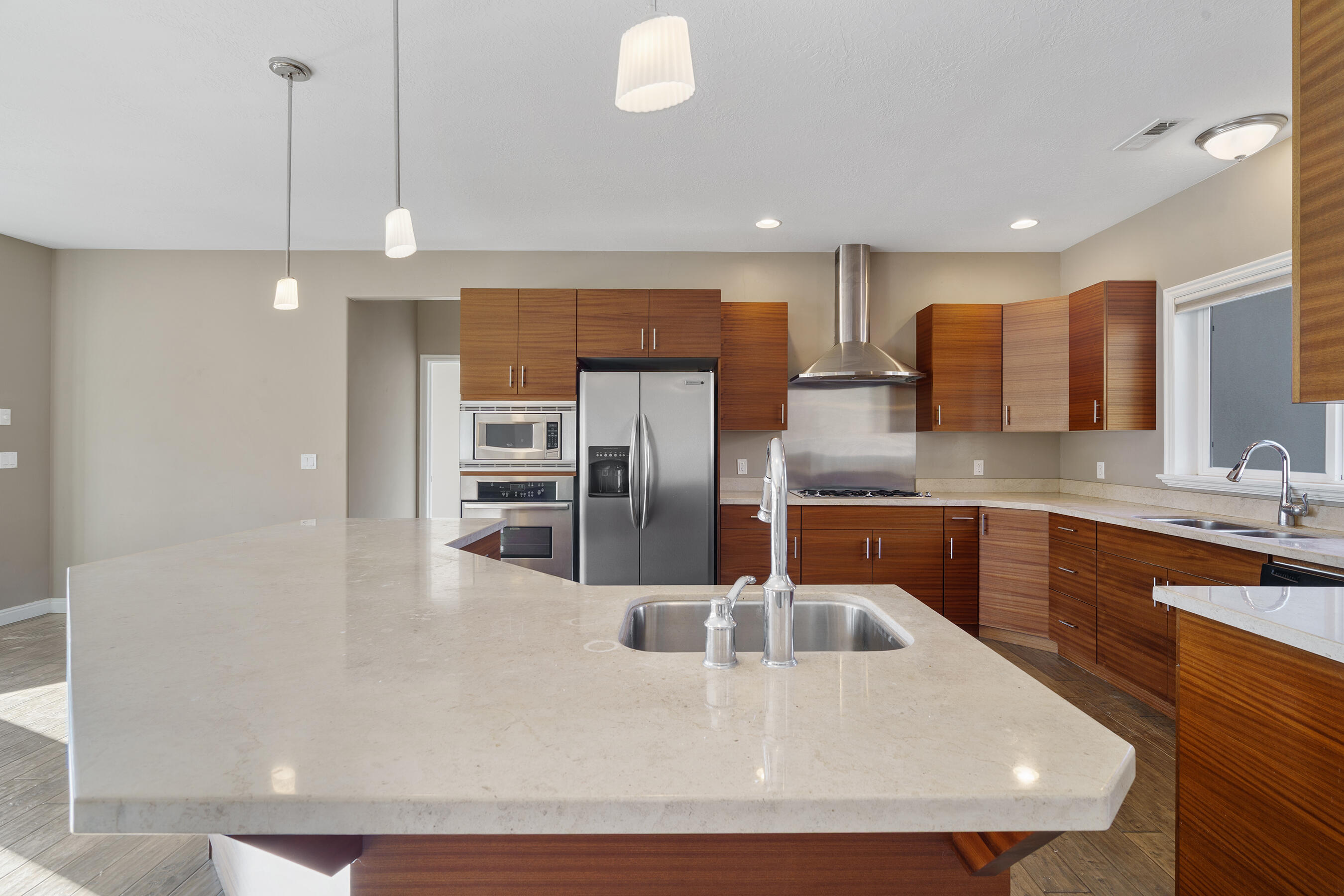 CANYON RIDGE - Residential