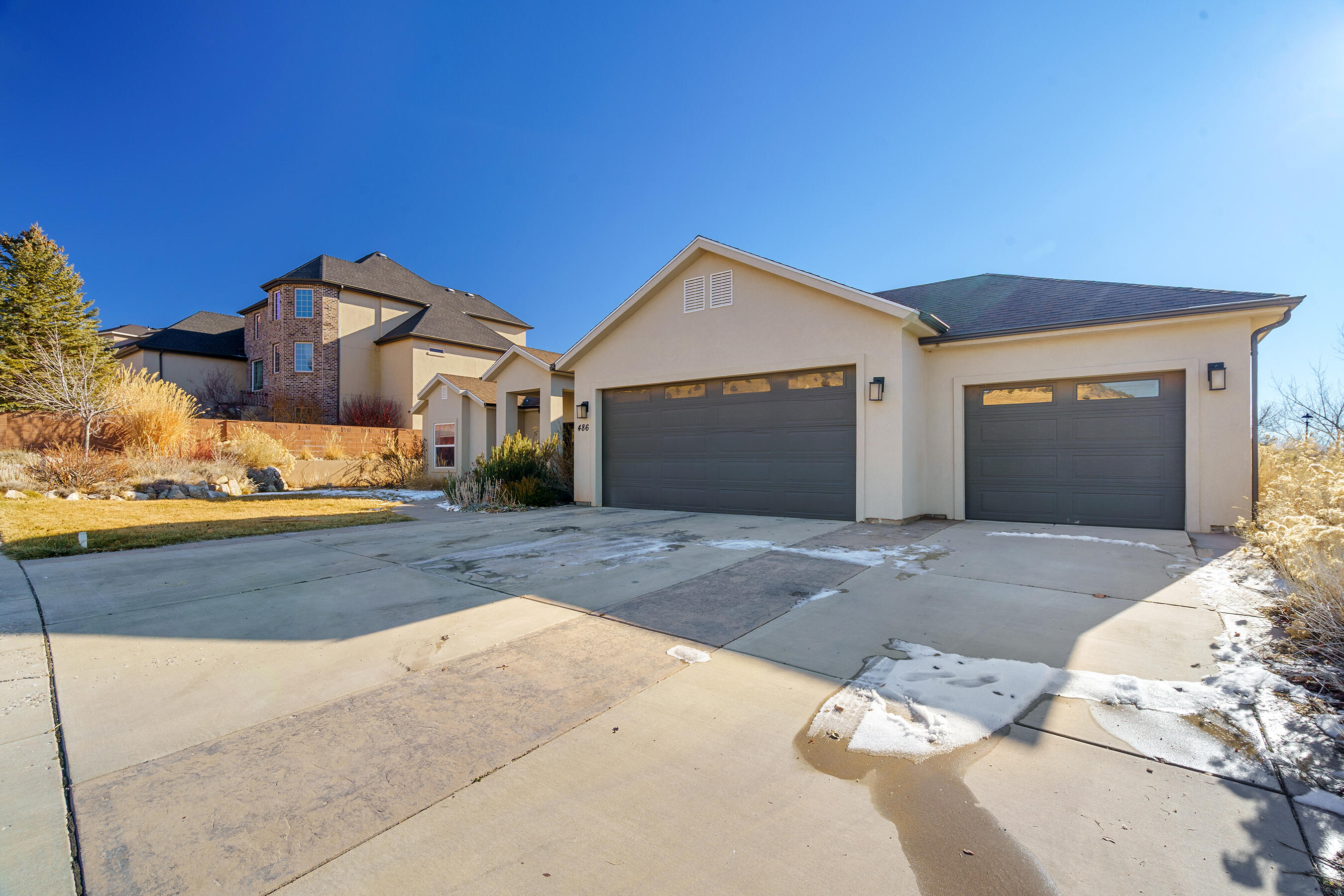 CANYON RIDGE - Residential