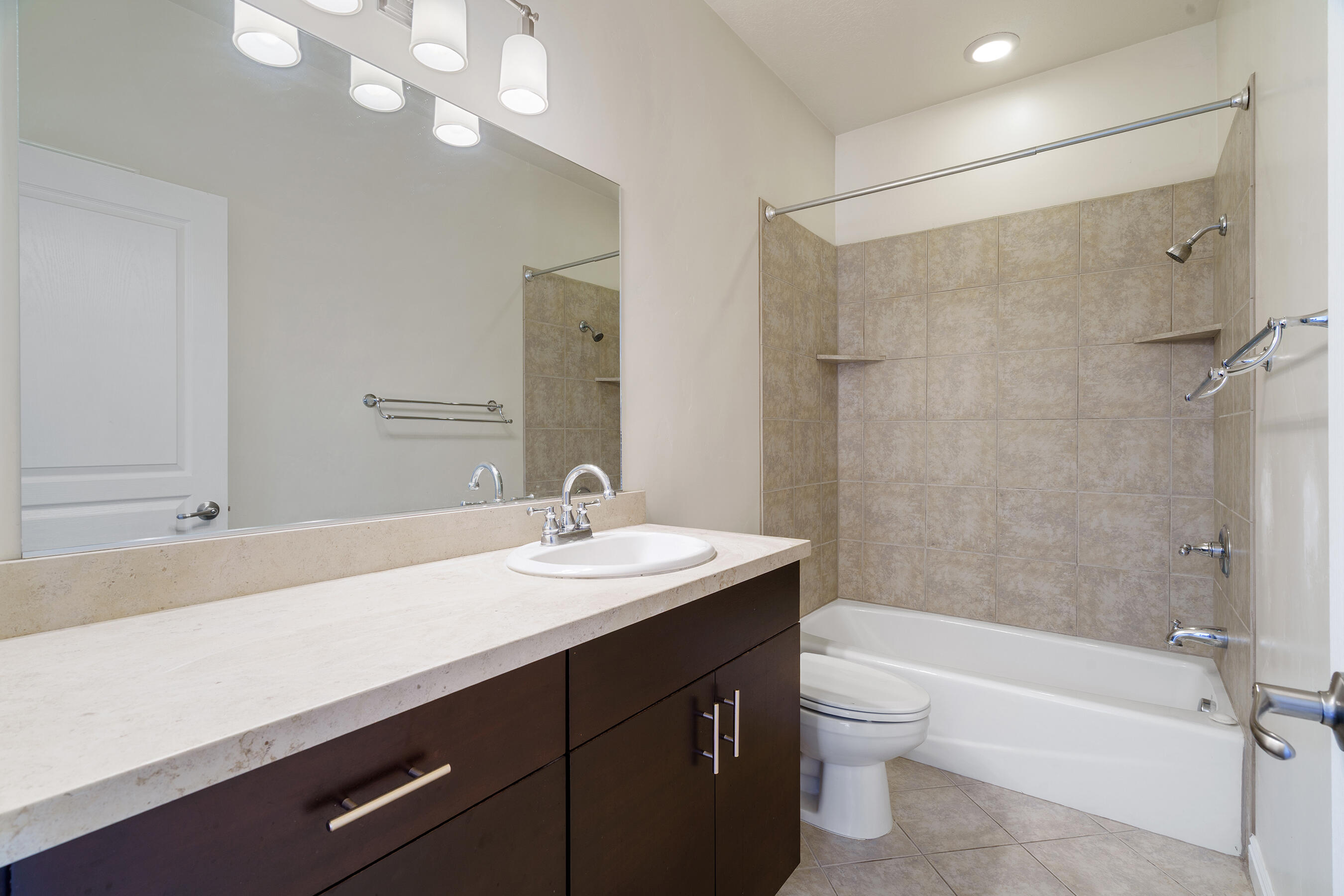 CANYON RIDGE - Residential