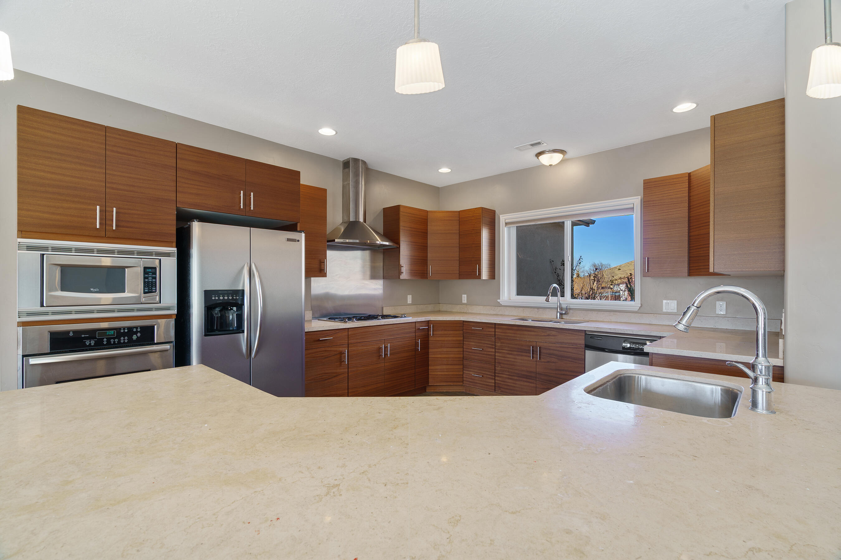 CANYON RIDGE - Residential