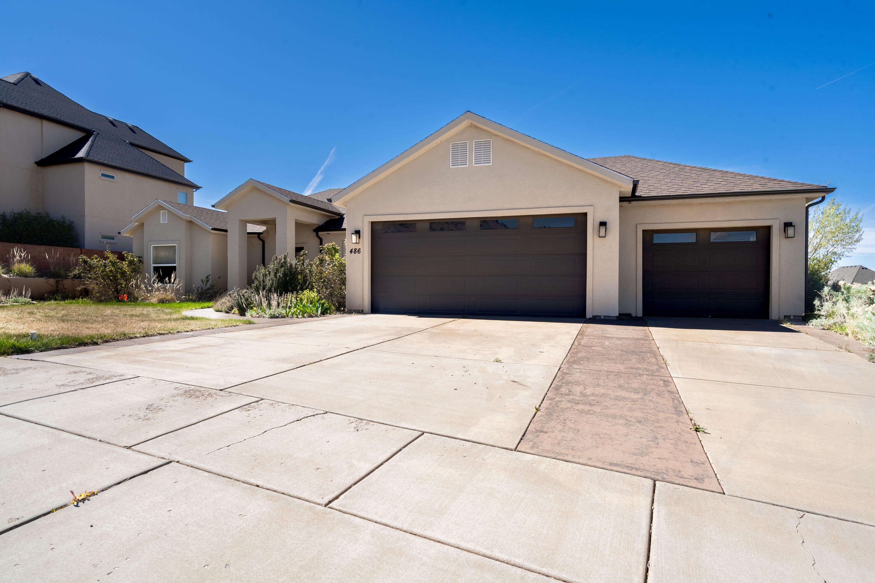 CANYON RIDGE - Residential