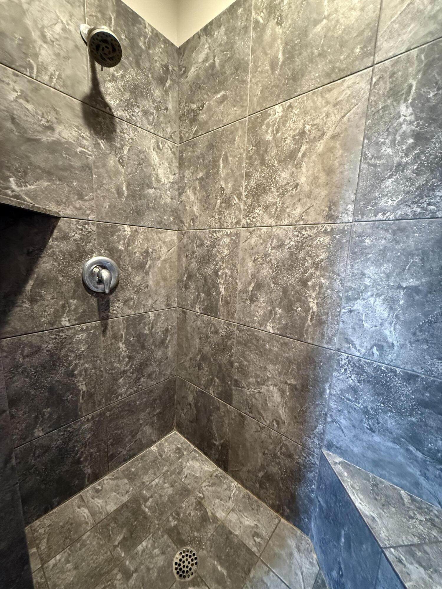 DESERT CREST - Residential