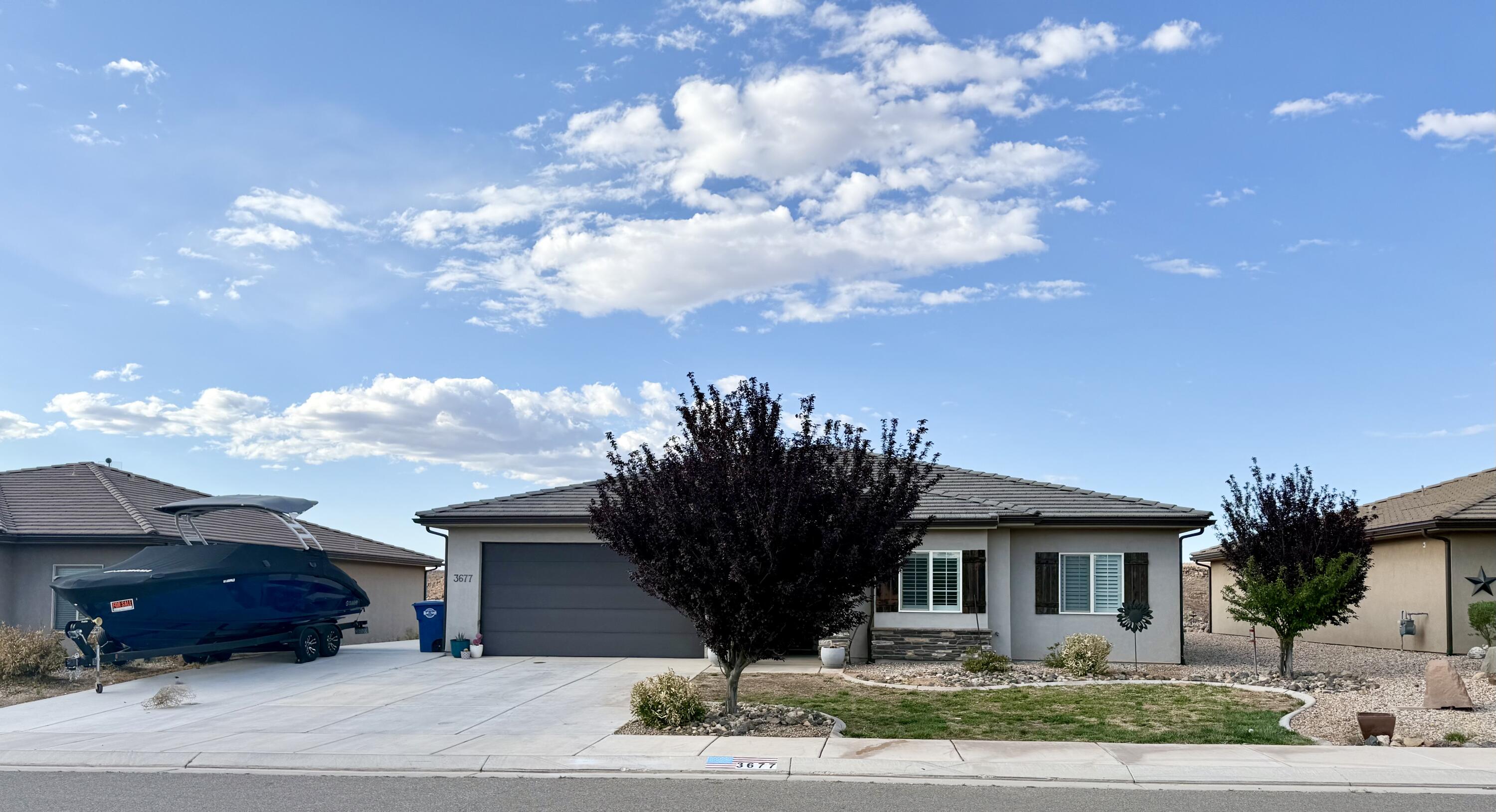 DESERT CREST - Residential