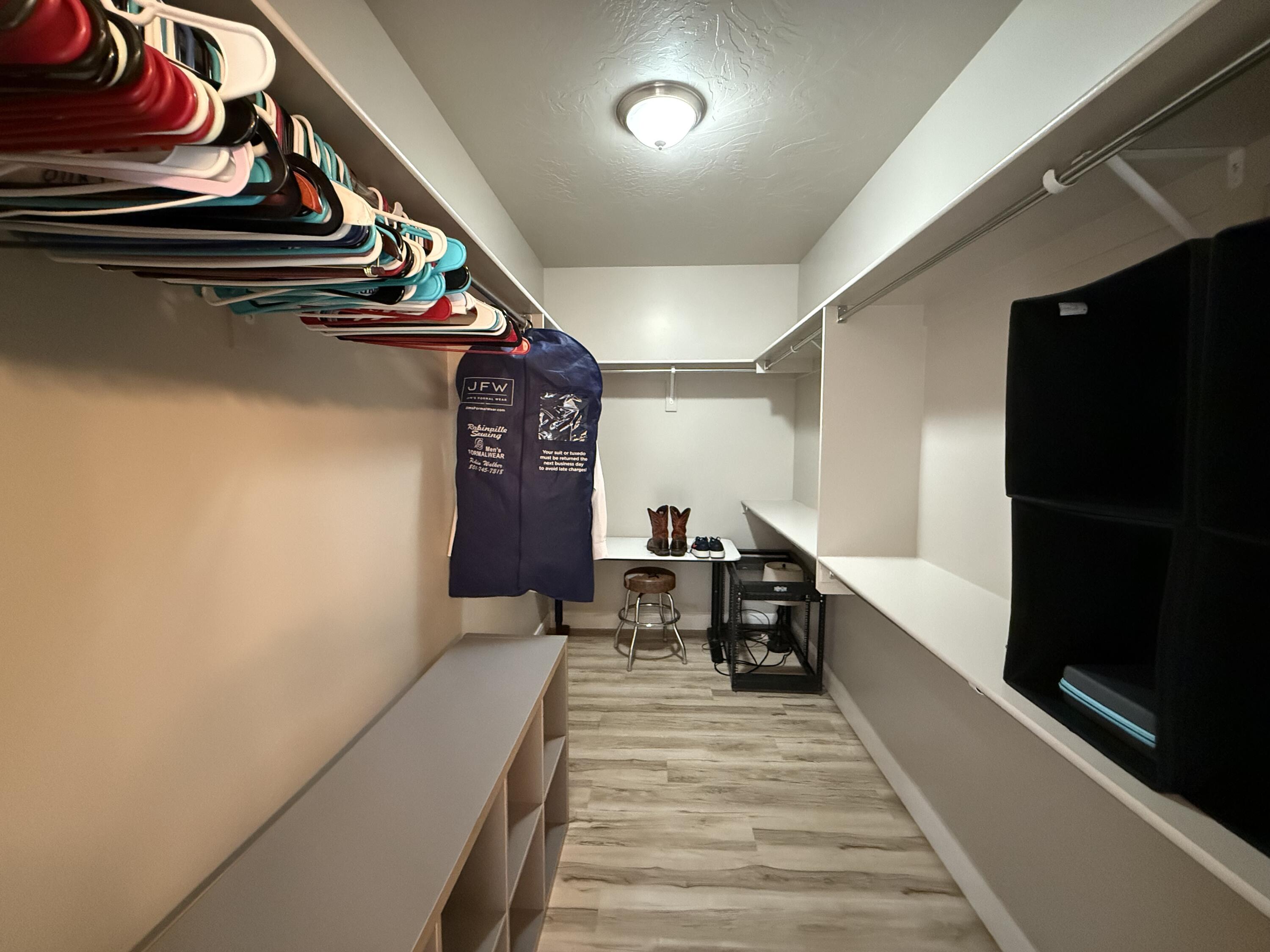 DESERT CREST - Residential