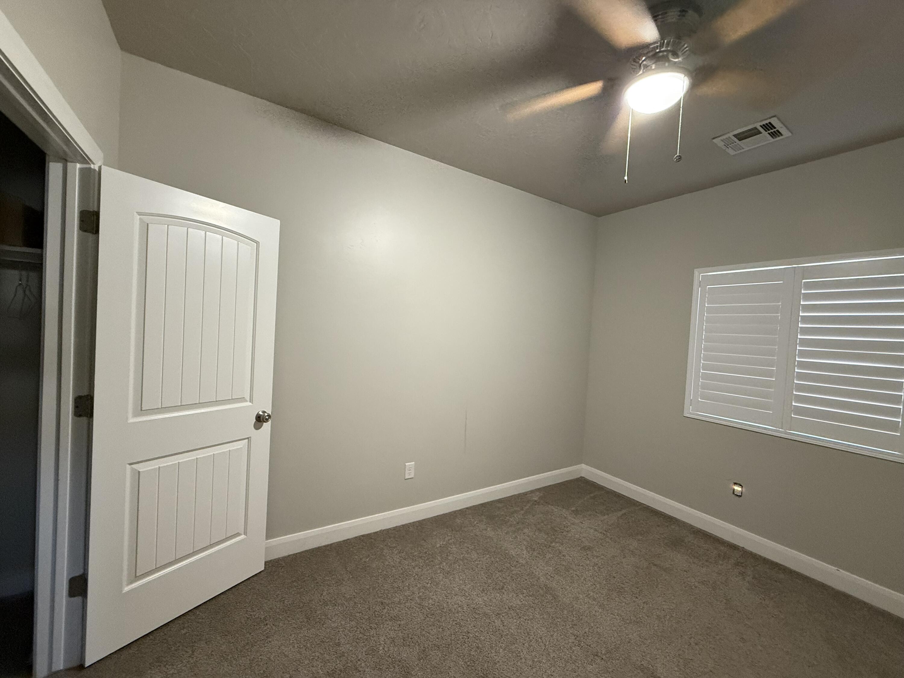 DESERT CREST - Residential