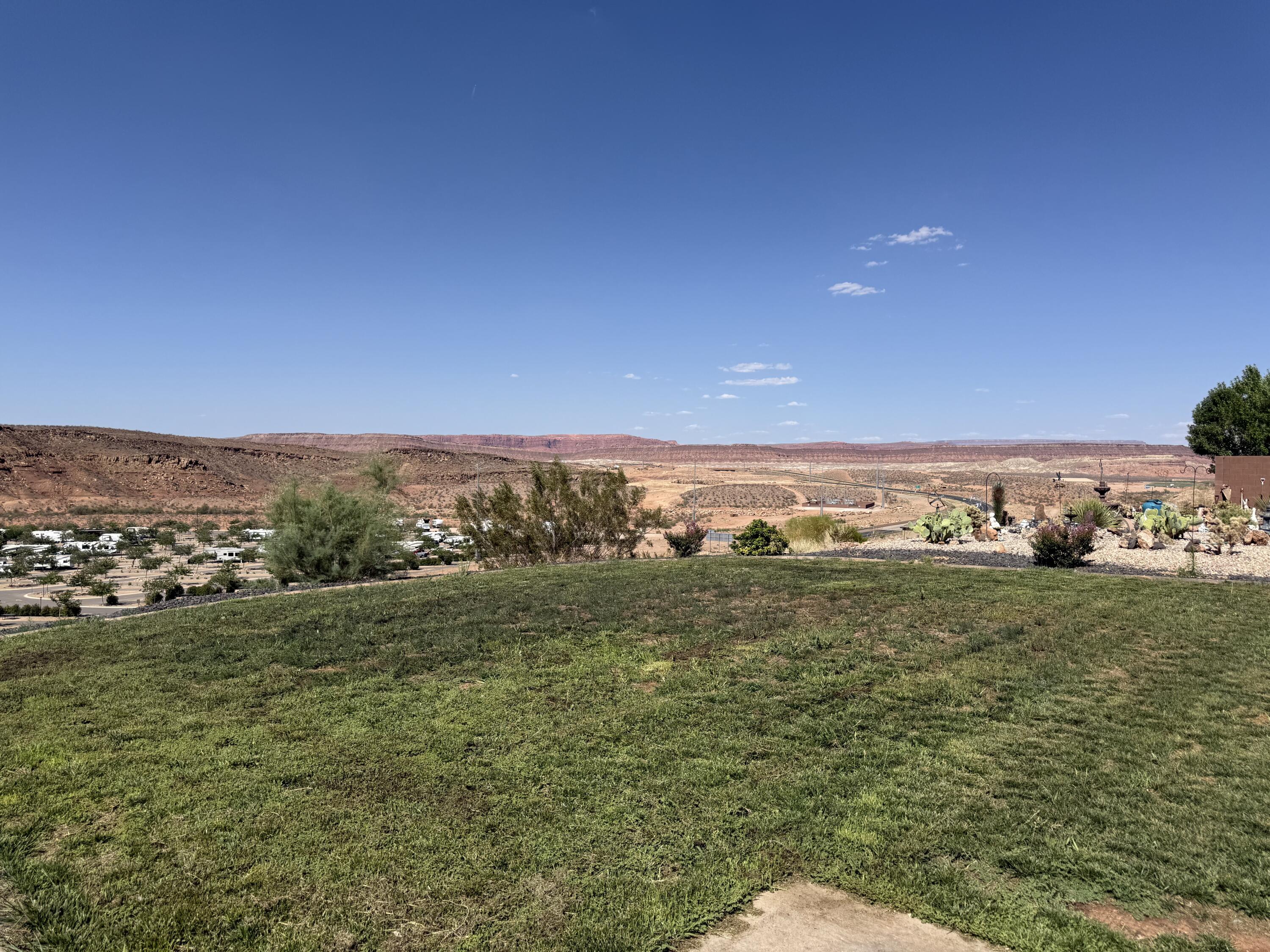 DESERT CREST - Residential