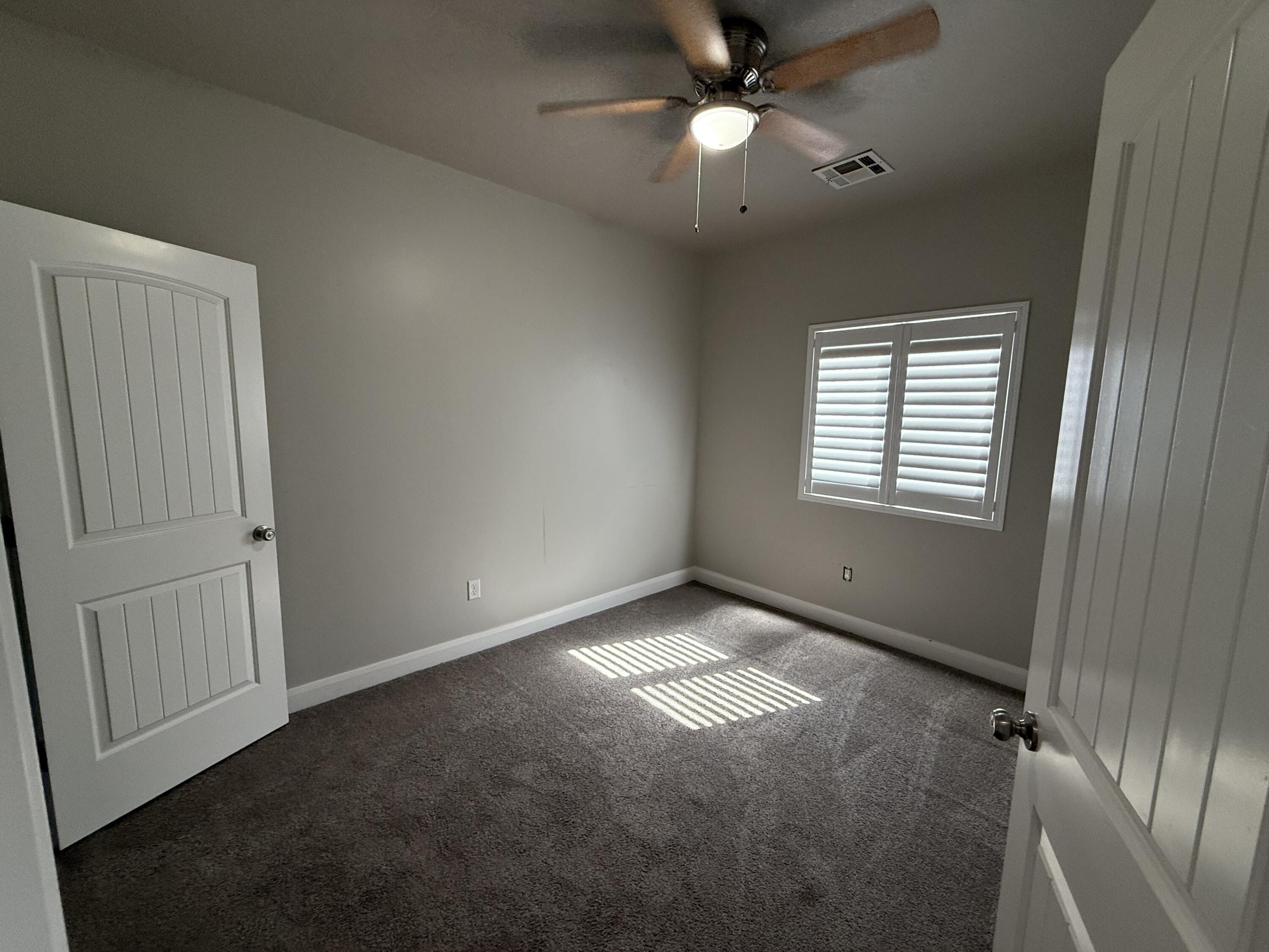 DESERT CREST - Residential