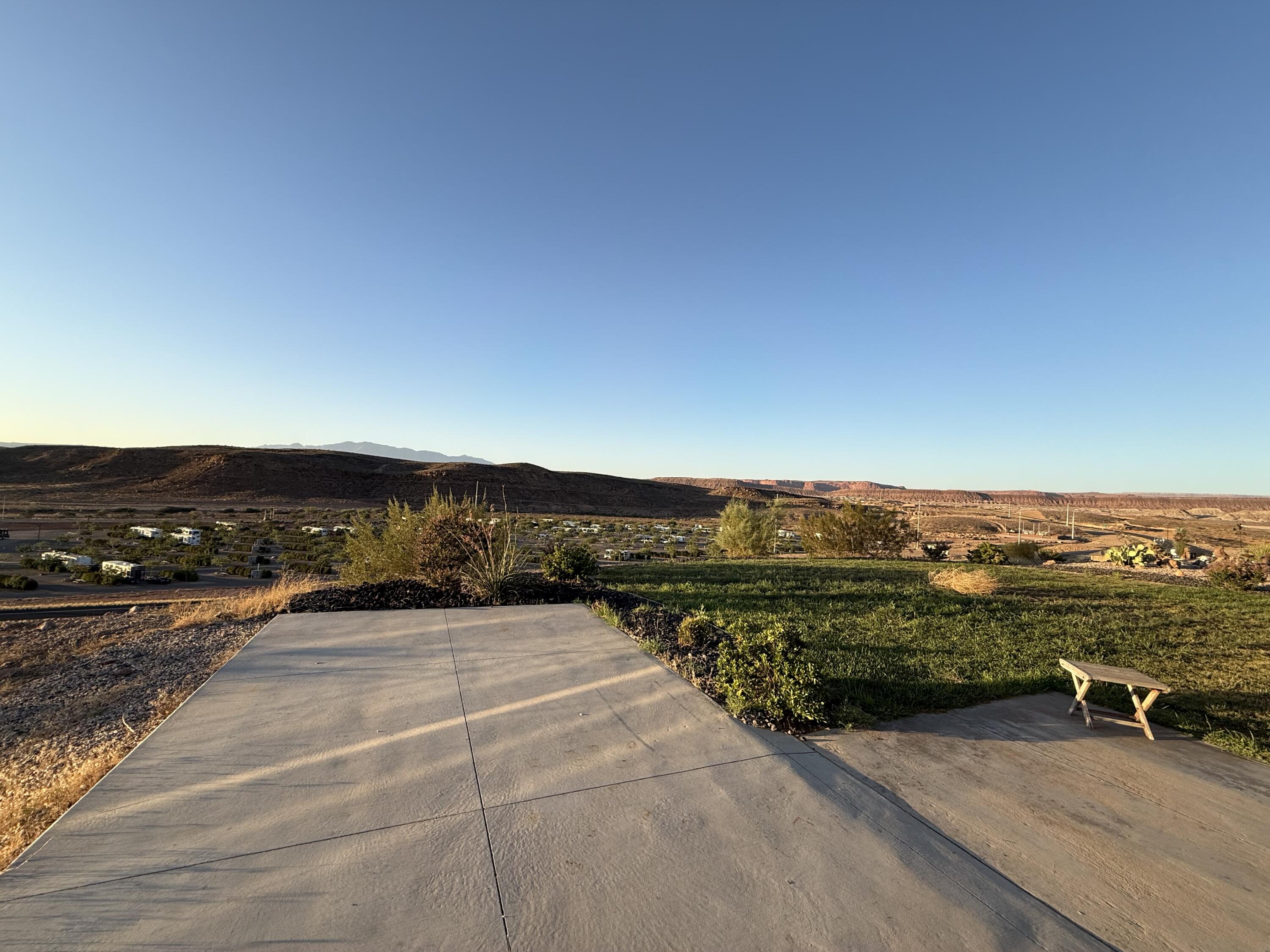 DESERT CREST - Residential