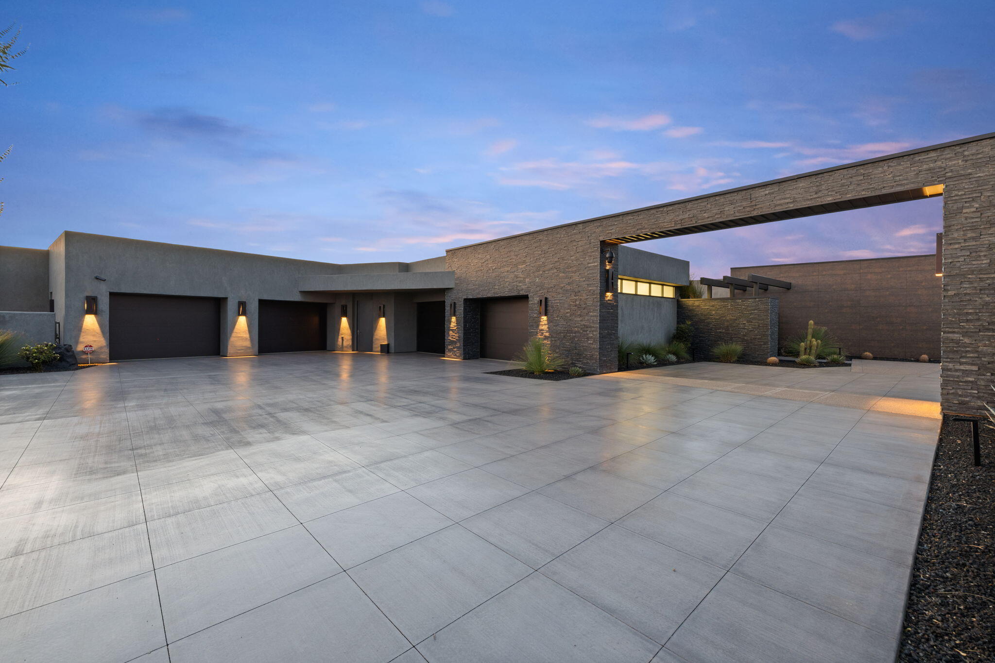 ENTRADA AT SNOW CANYON CHACO WEST - Residential