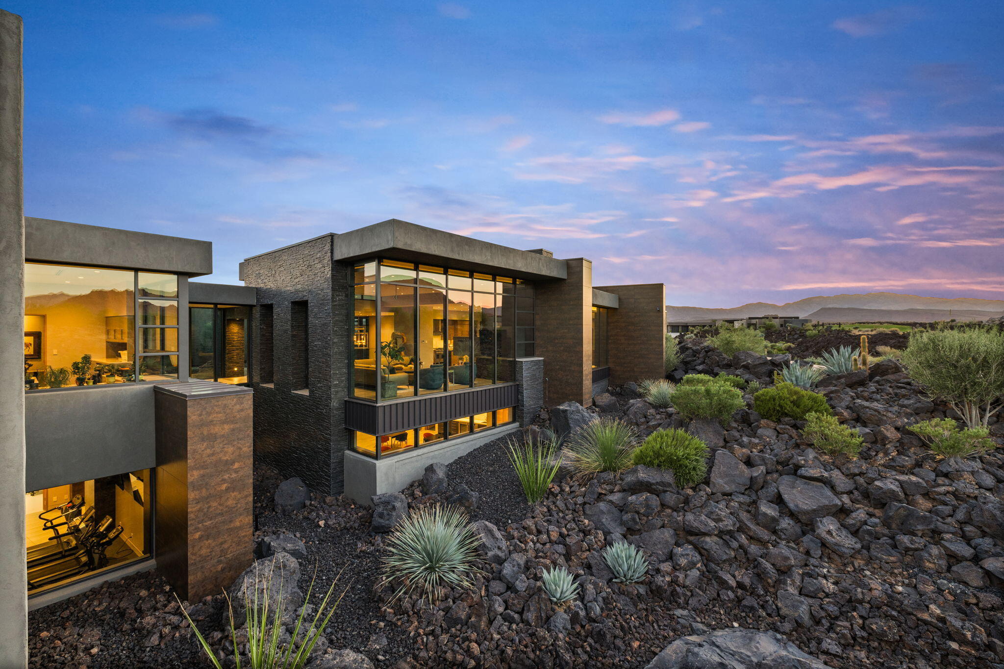ENTRADA AT SNOW CANYON CHACO WEST - Residential