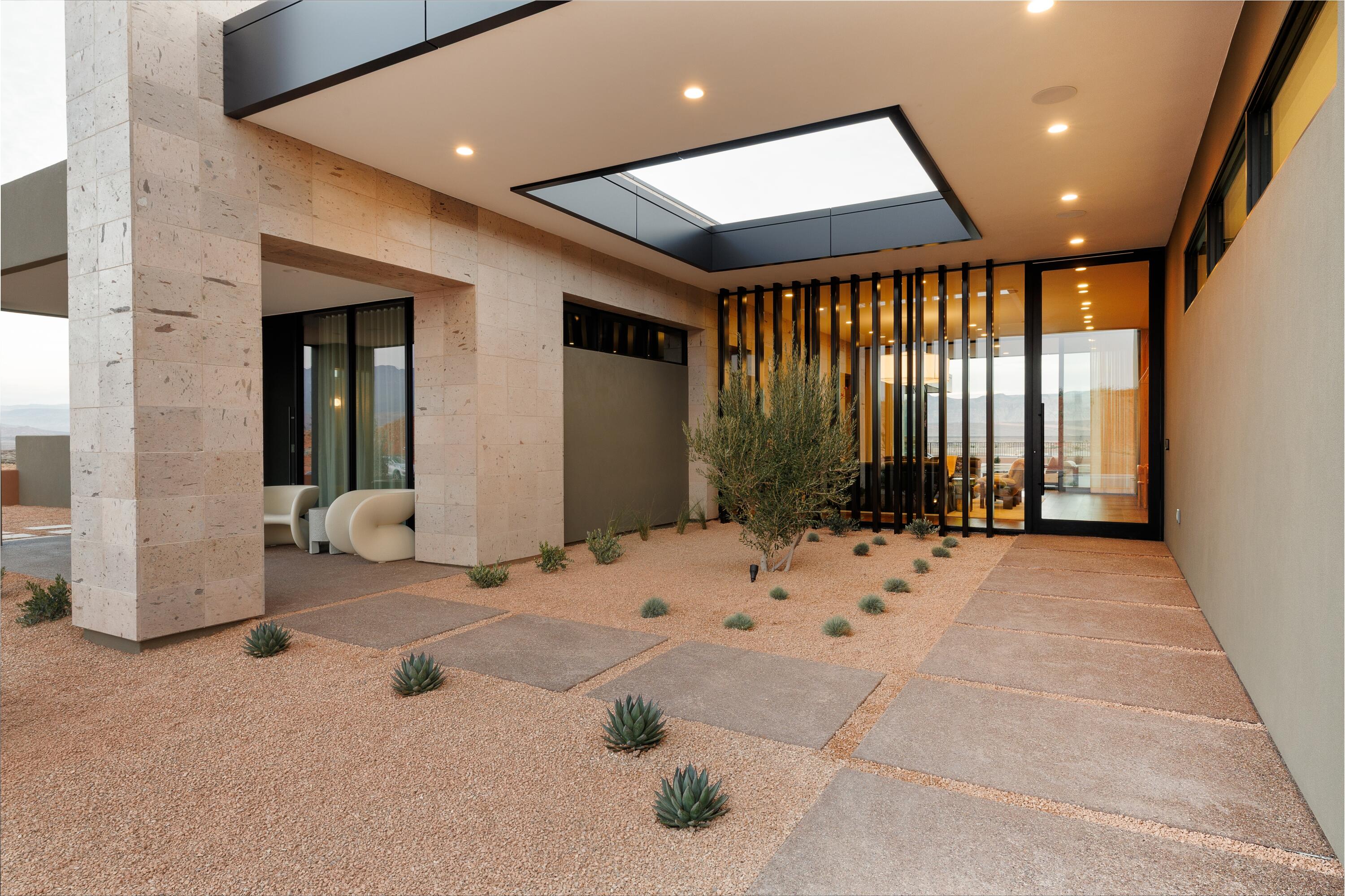 ESTATES AT SAND HOLLOW - Residential