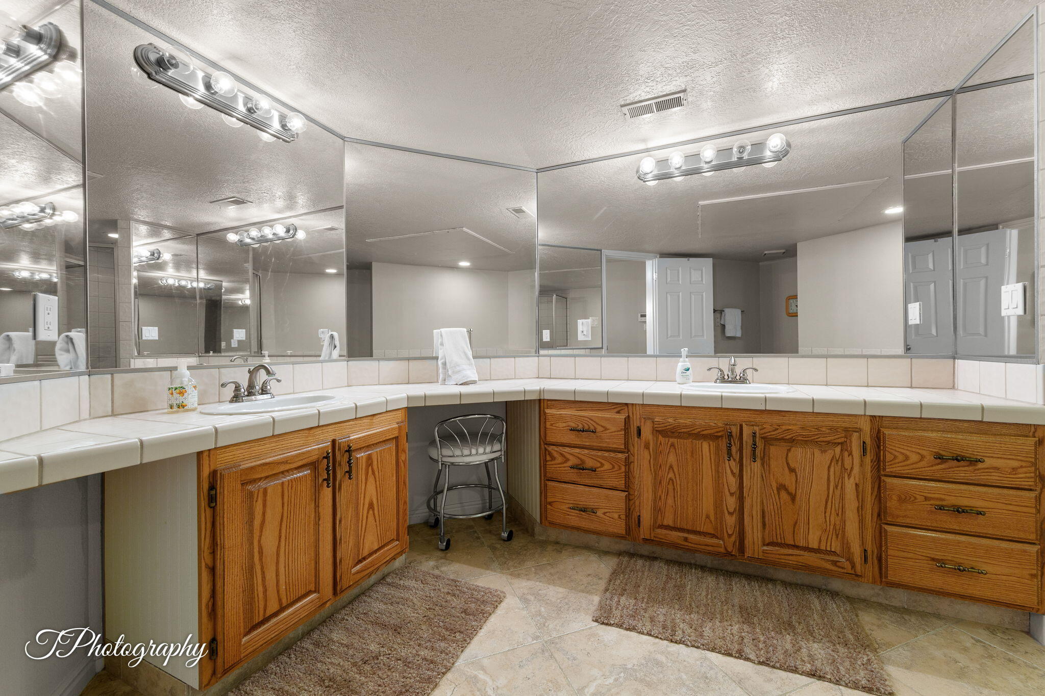 LAS PALMAS RESORT CONDOS - Residential