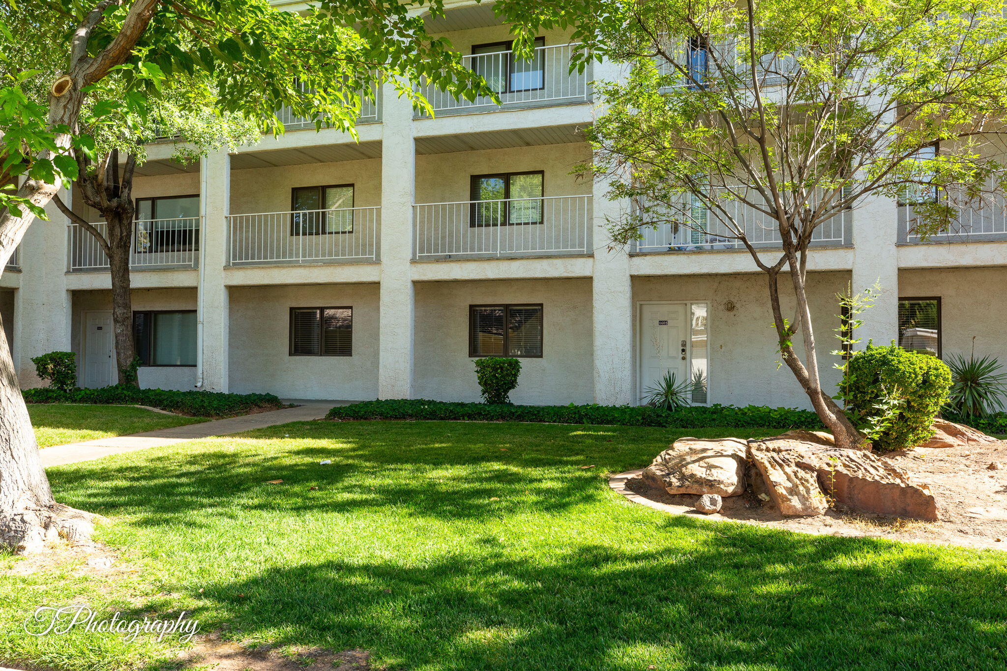 LAS PALMAS RESORT CONDOS - Residential