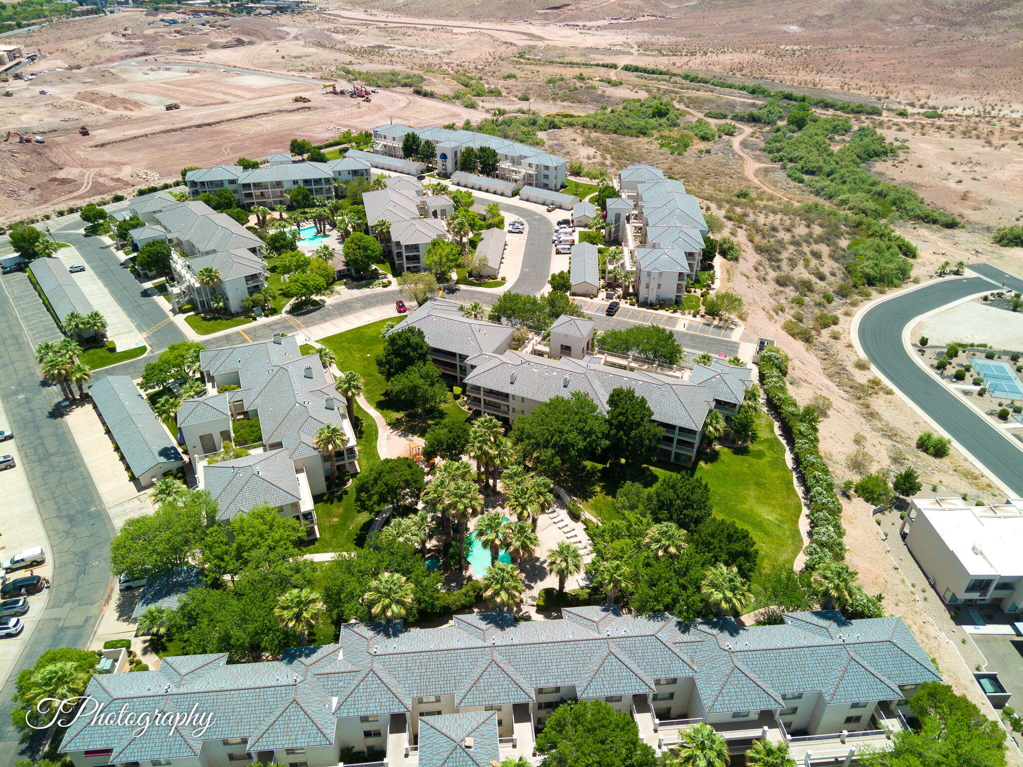 LAS PALMAS RESORT CONDOS - Residential