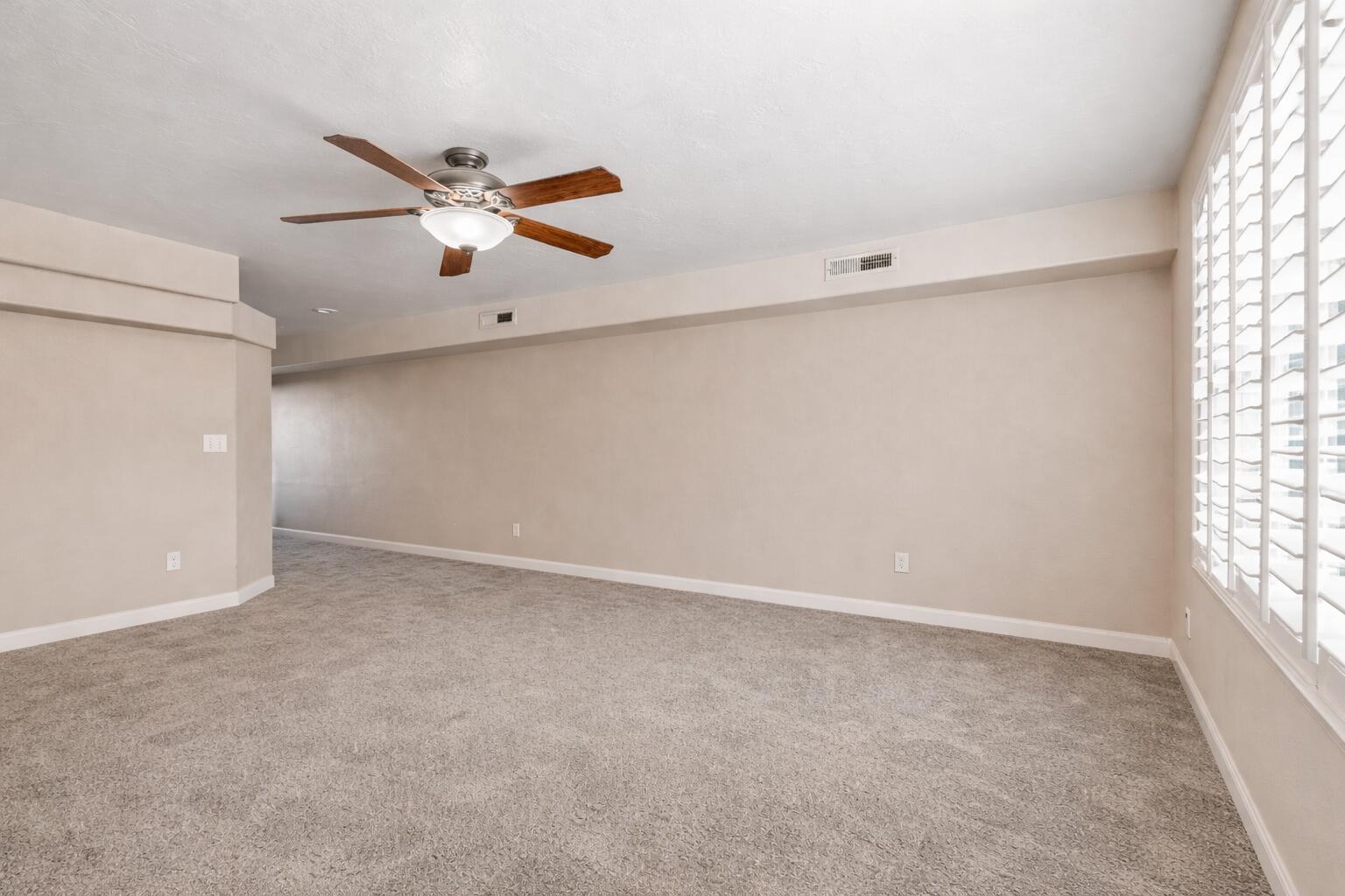 LEXINGTON HILLS TOWNHOMES - Residential