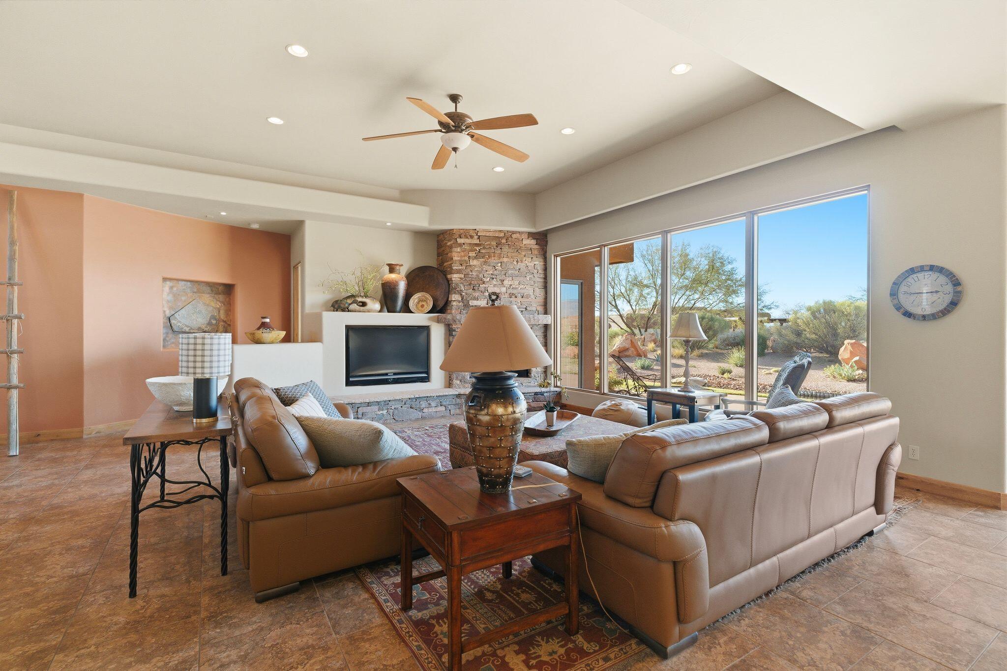 SPRINGS AT SNOW CANYON - Residential