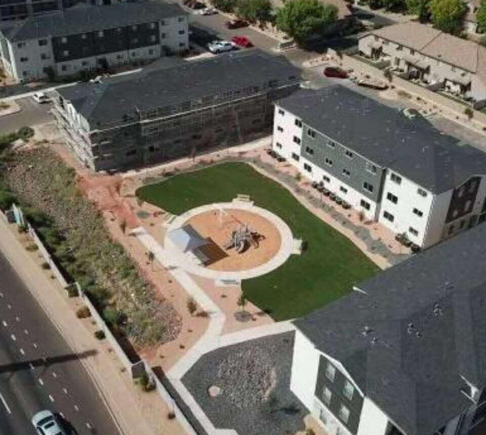 RED VISTA CONDO - Residential