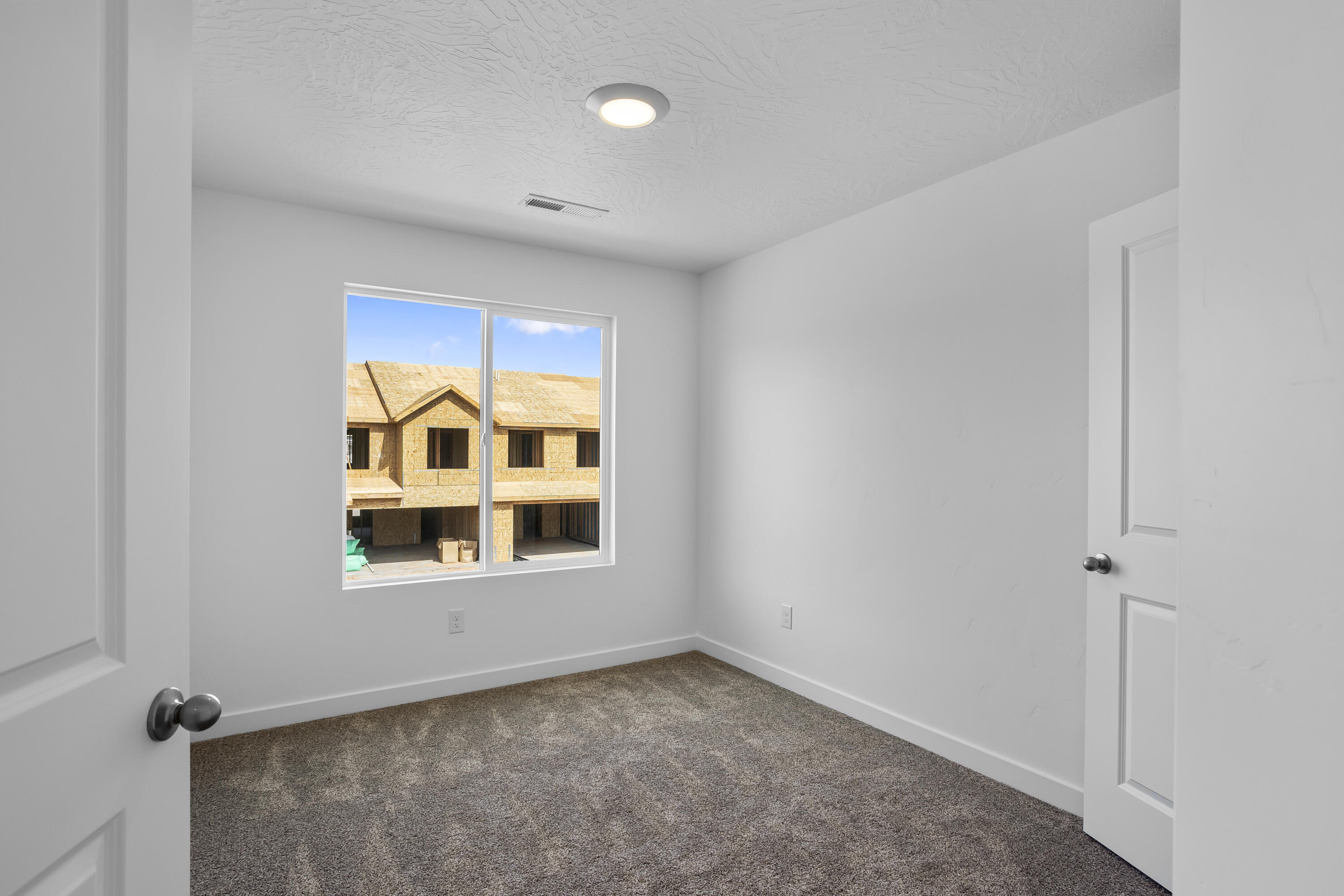 LAVENDER CANYON AT LONG VALLEY - Residential