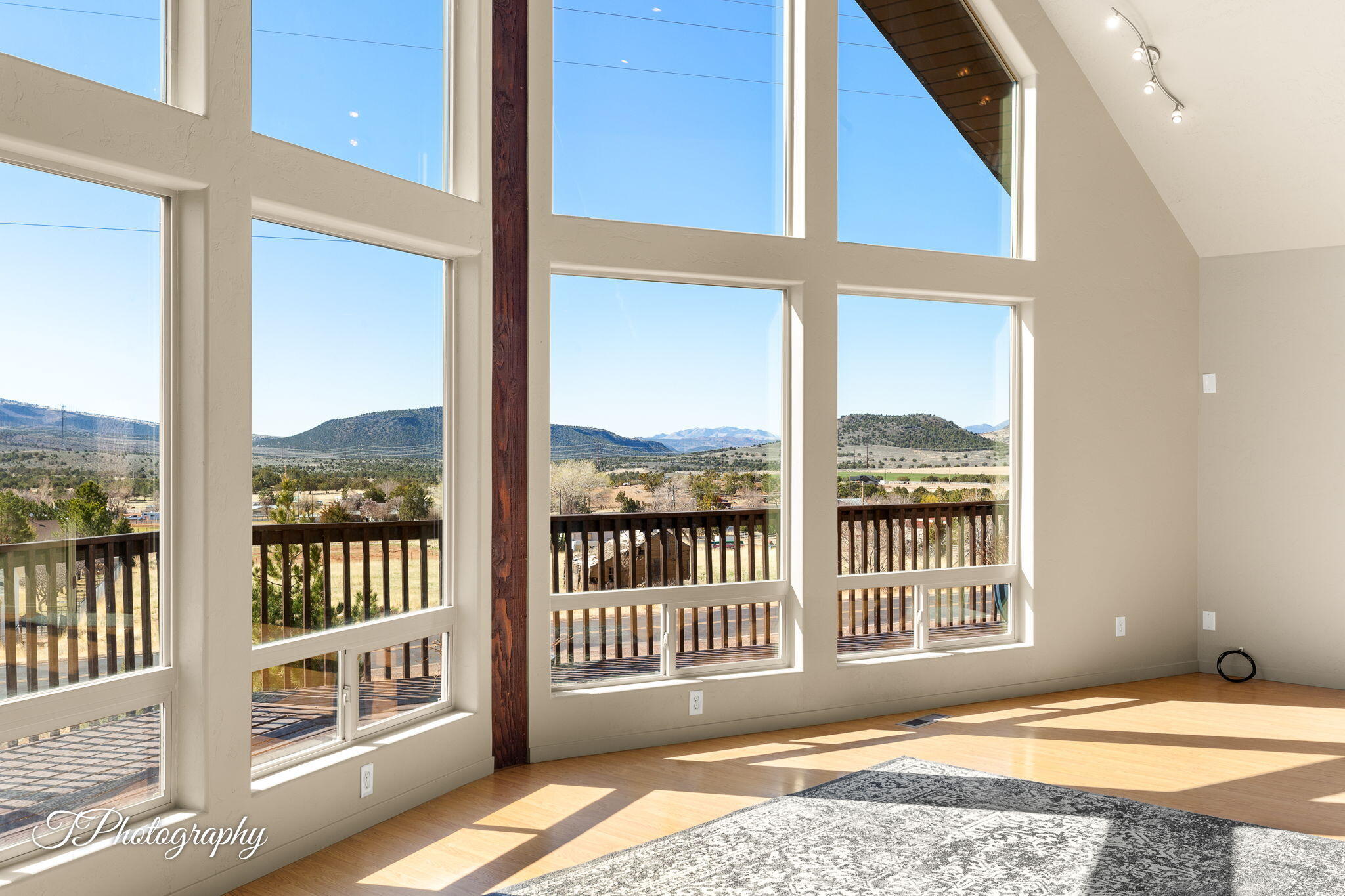 DIXIE DEER ESTATES - Residential