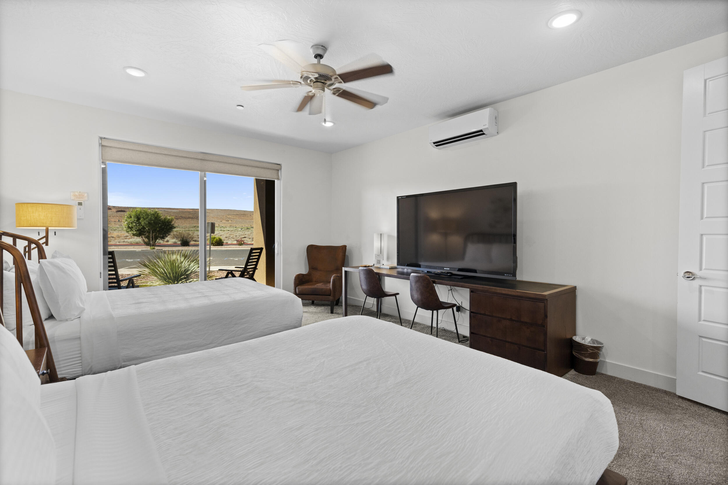 VILLAS AT SAND HOLLOW - Residential