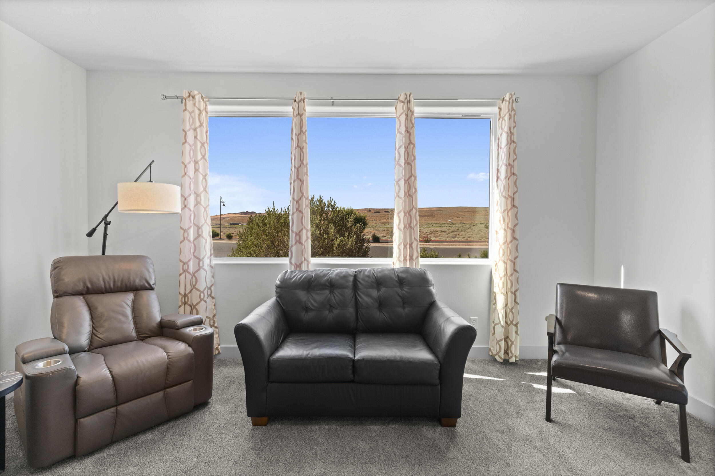 VILLAS AT SAND HOLLOW - Residential