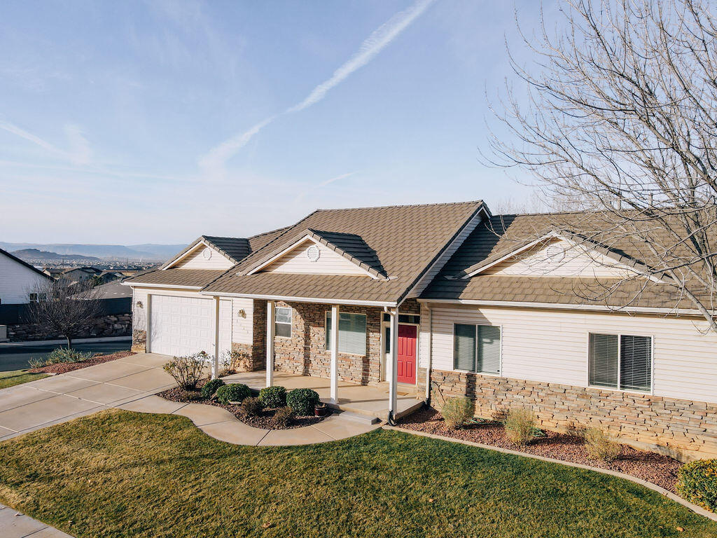 MAJESTIC VIEW - Residential