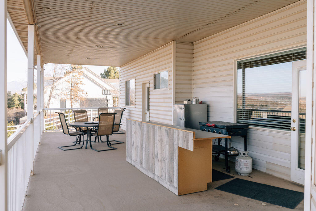 MAJESTIC VIEW - Residential