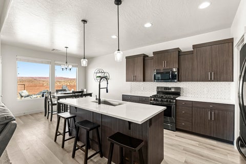 Tiny photo for 6043 S Hydrangea Way, Saint George, UT 84790 (MLS # 26-274786)