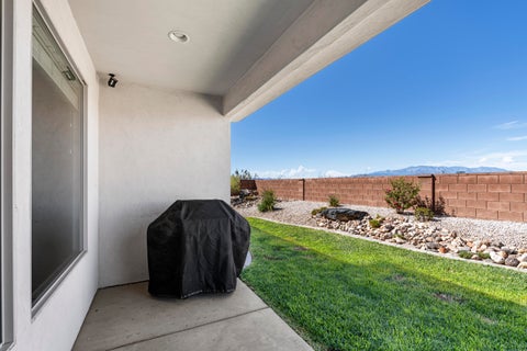 Tiny photo for 6043 S Hydrangea Way, Saint George, UT 84790 (MLS # 26-274786)