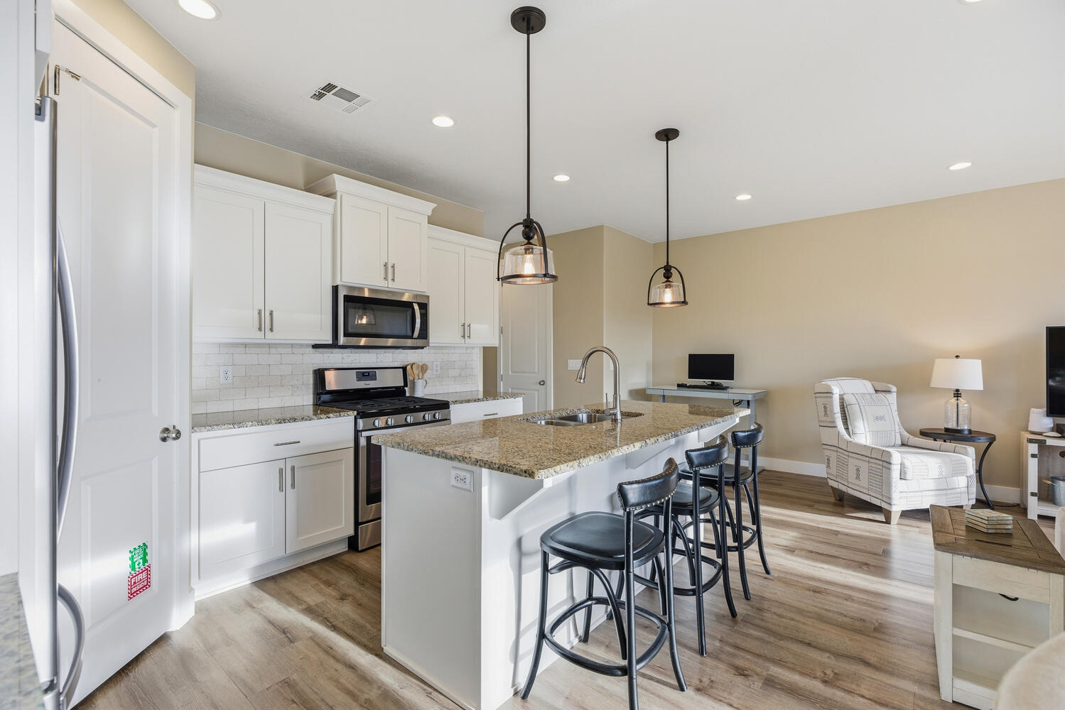 ST GEORGE TOWNSITE - Residential