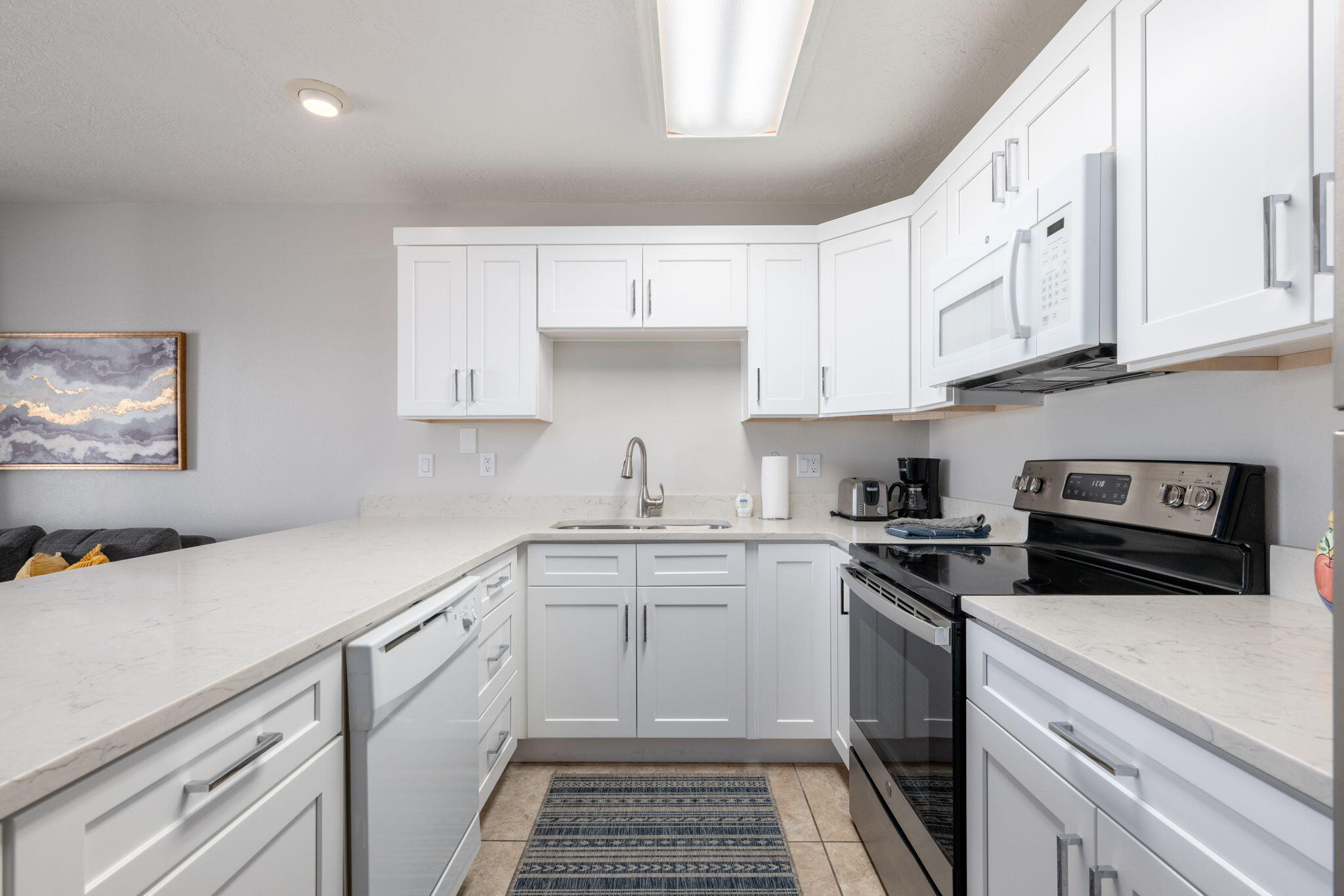 LAS PALMAS RESORT CONDOS - Residential