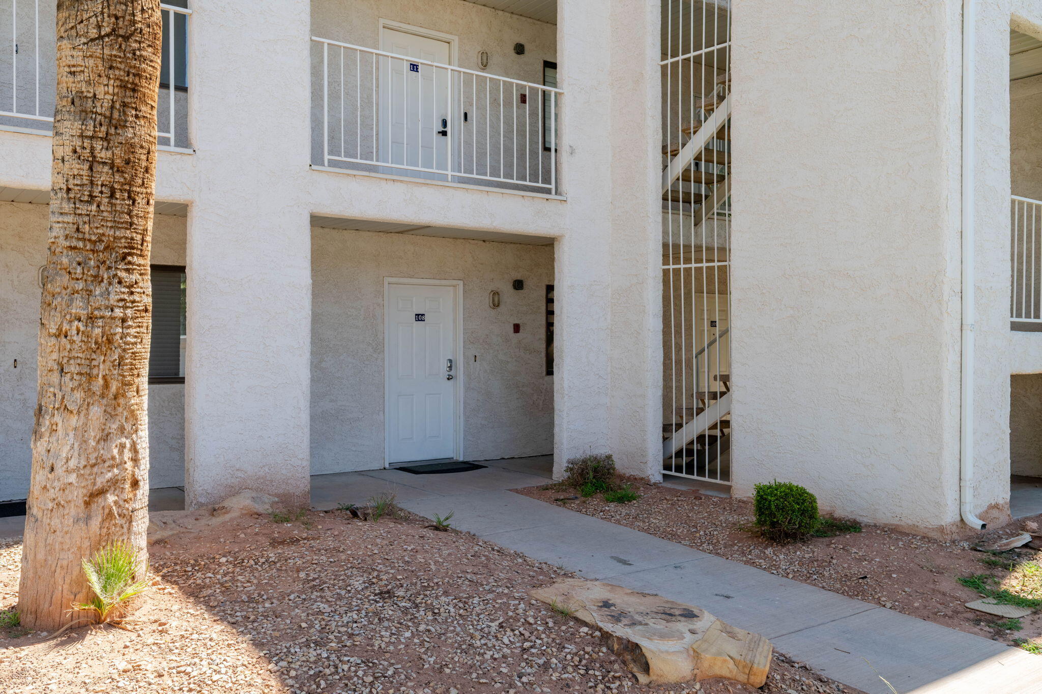 LAS PALMAS RESORT CONDOS - Residential